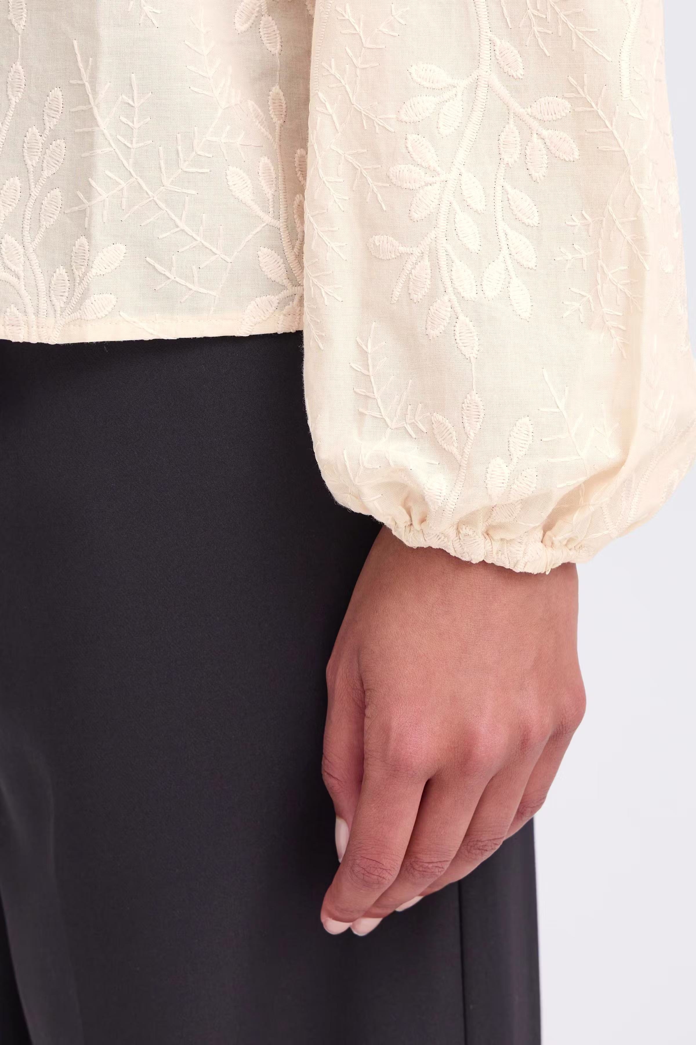 IHGARIVA Bluse LOOKBOOK DETAIL 20124390-130905