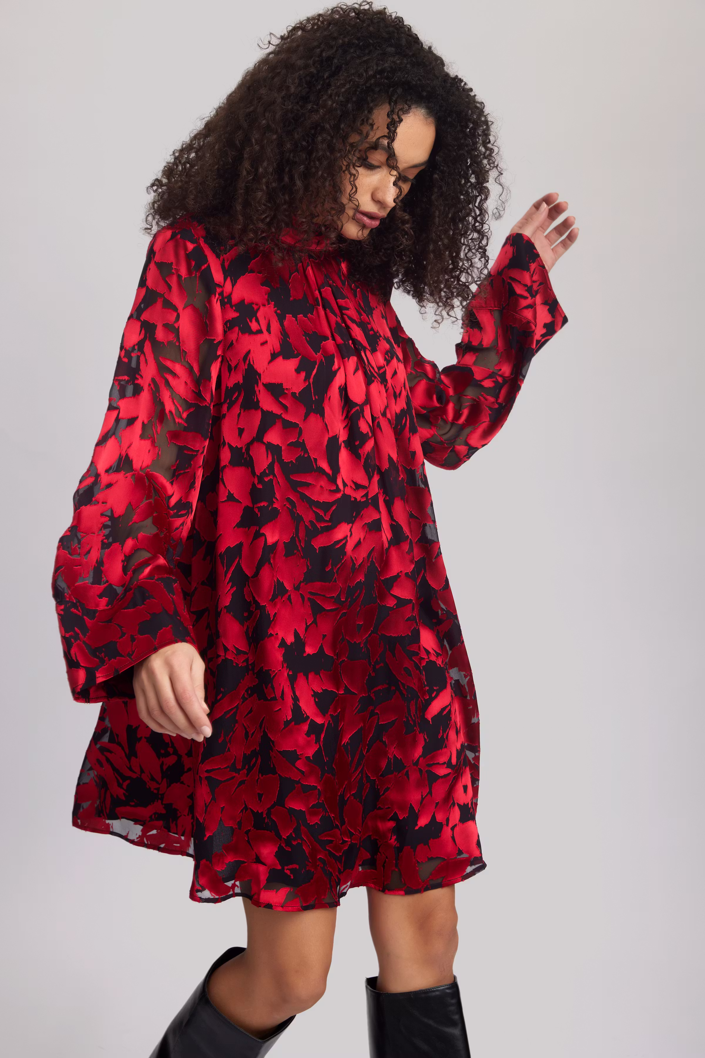 ElvaGZ Jurk LOOKBOOK FRONT 10909406-106310