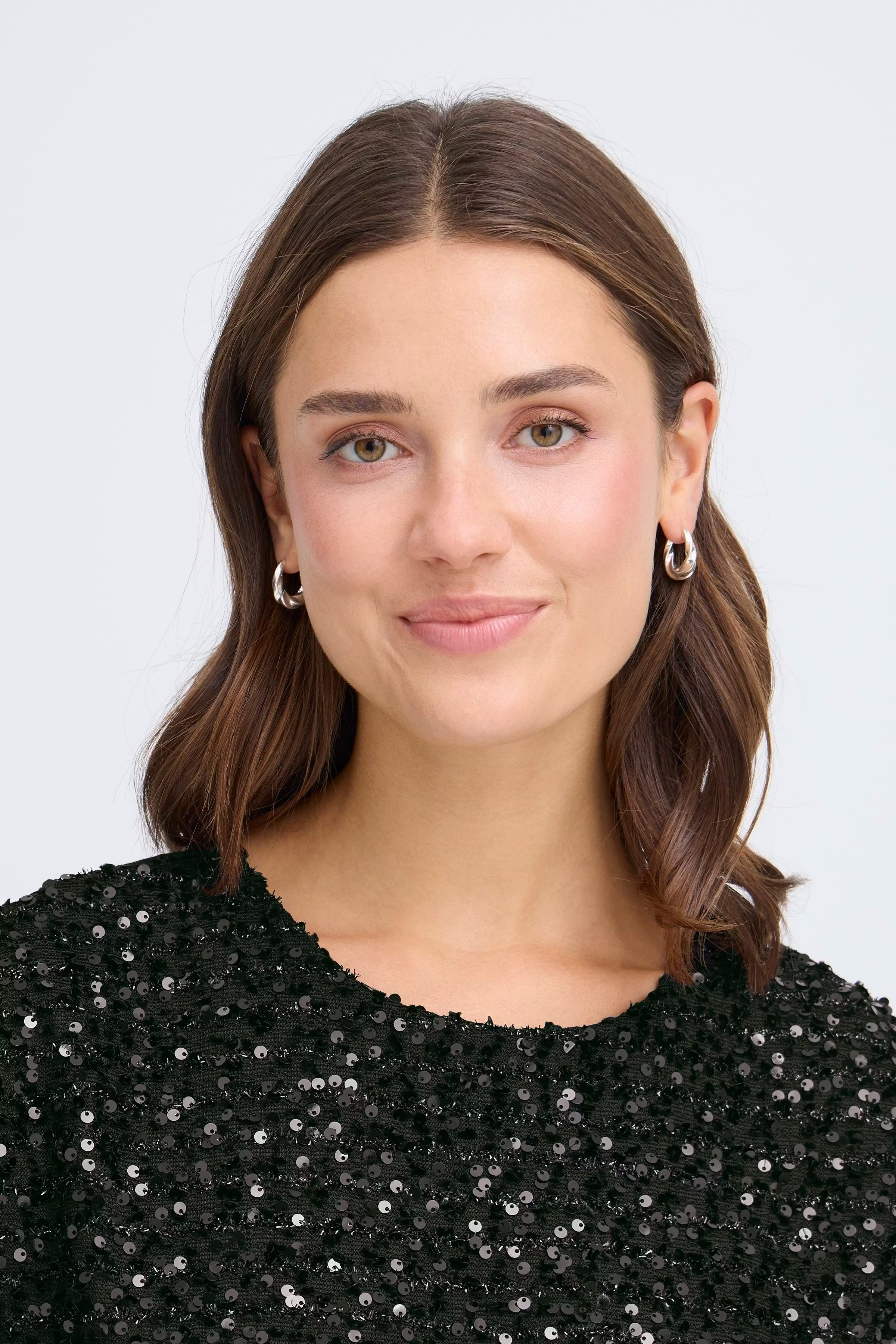 FRCHARLOTTA T-shirt LOOKBOOK DETAIL 20617365-194008