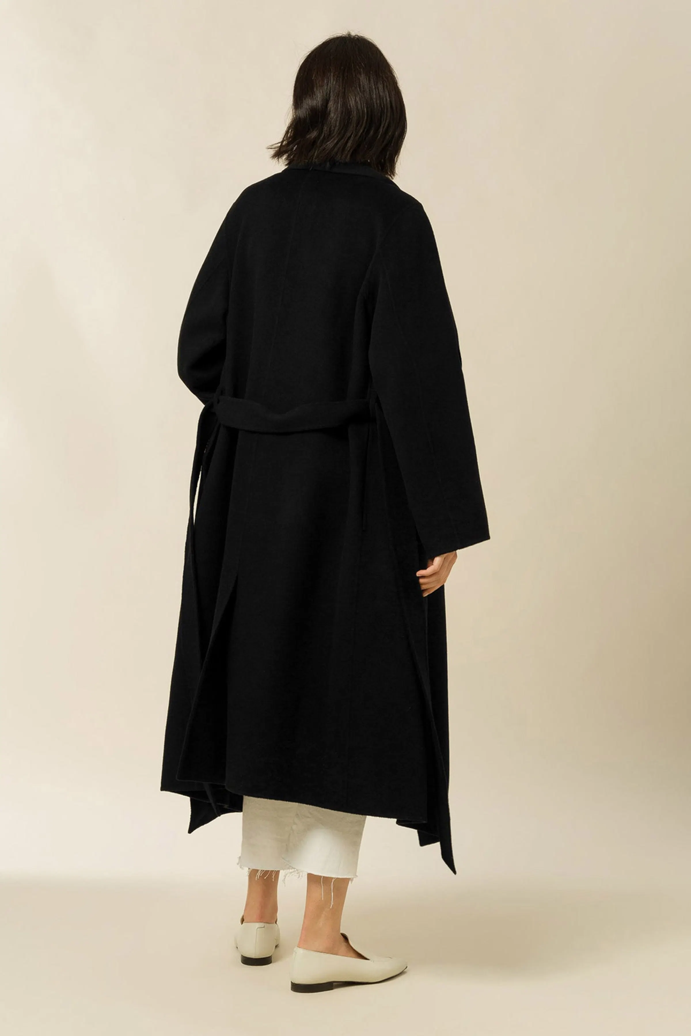 IOCARRIE Frakke LOOKBOOK BACK 30600211-BK999