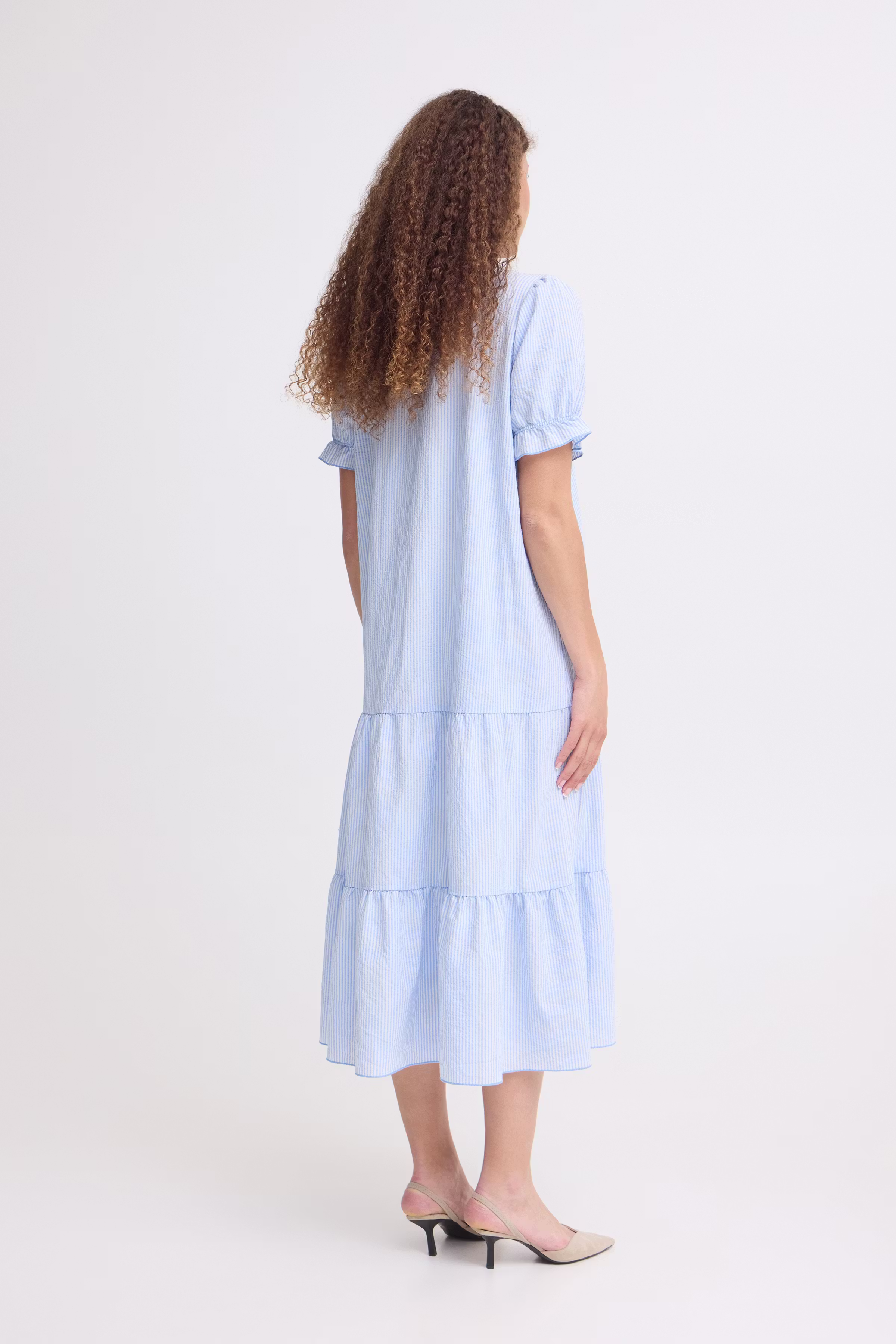 SBXGABIE Kjole LOOKBOOK BACK 22101201-164029