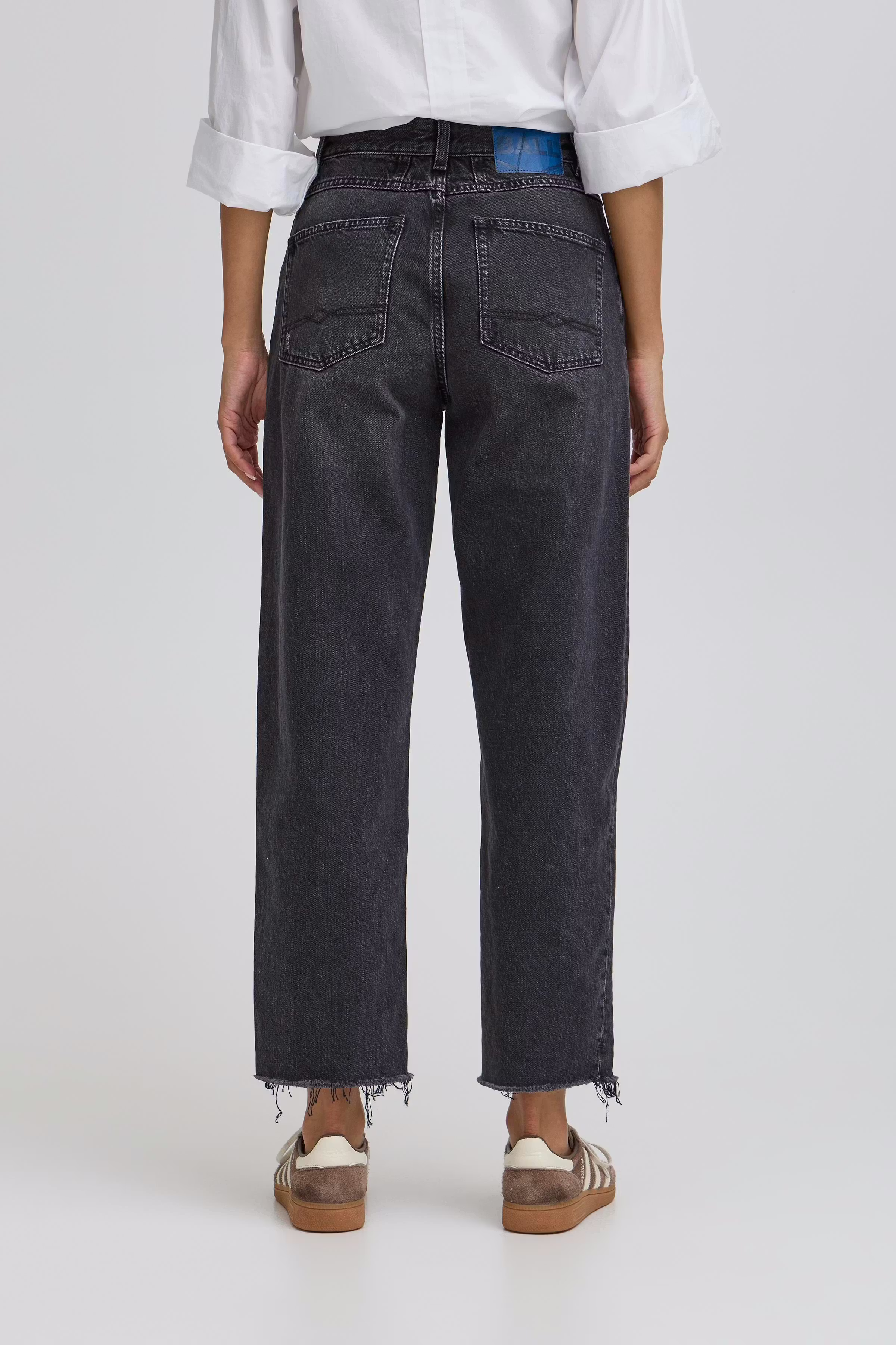 BACAMMEO Cropped Jeans LOOKBOOK BACK 50405285-205277