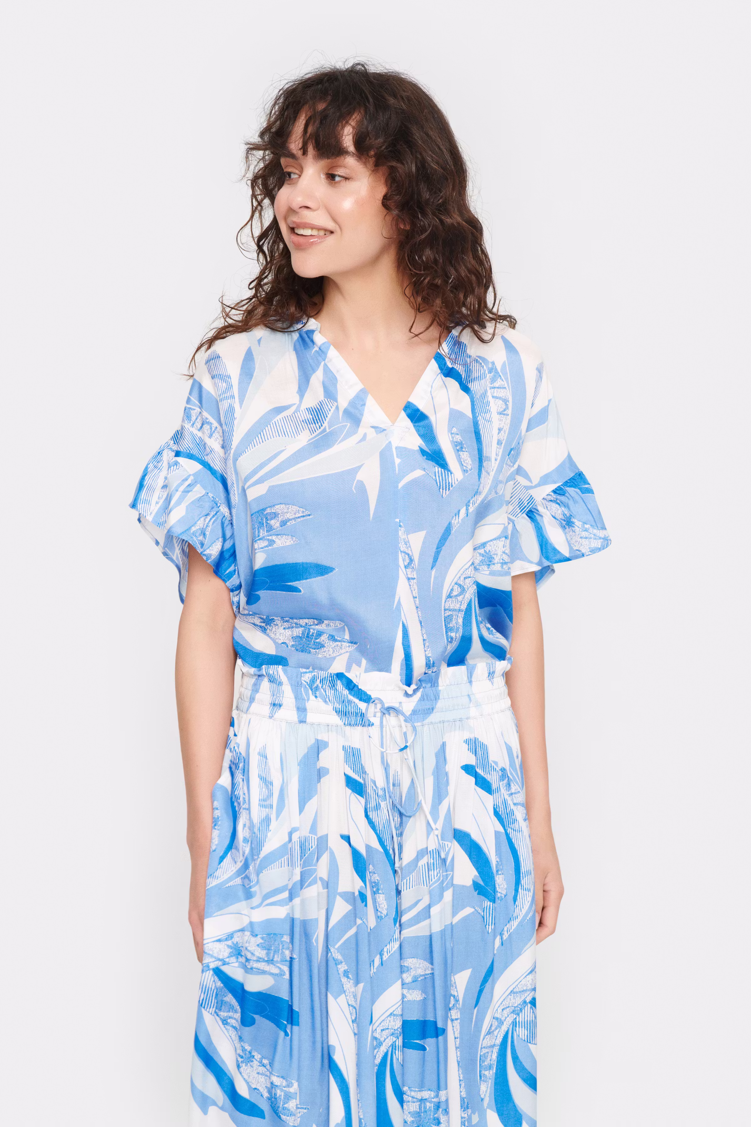 EvetteSZ Skjorte LOOKBOOK FRONT 30513277-302884