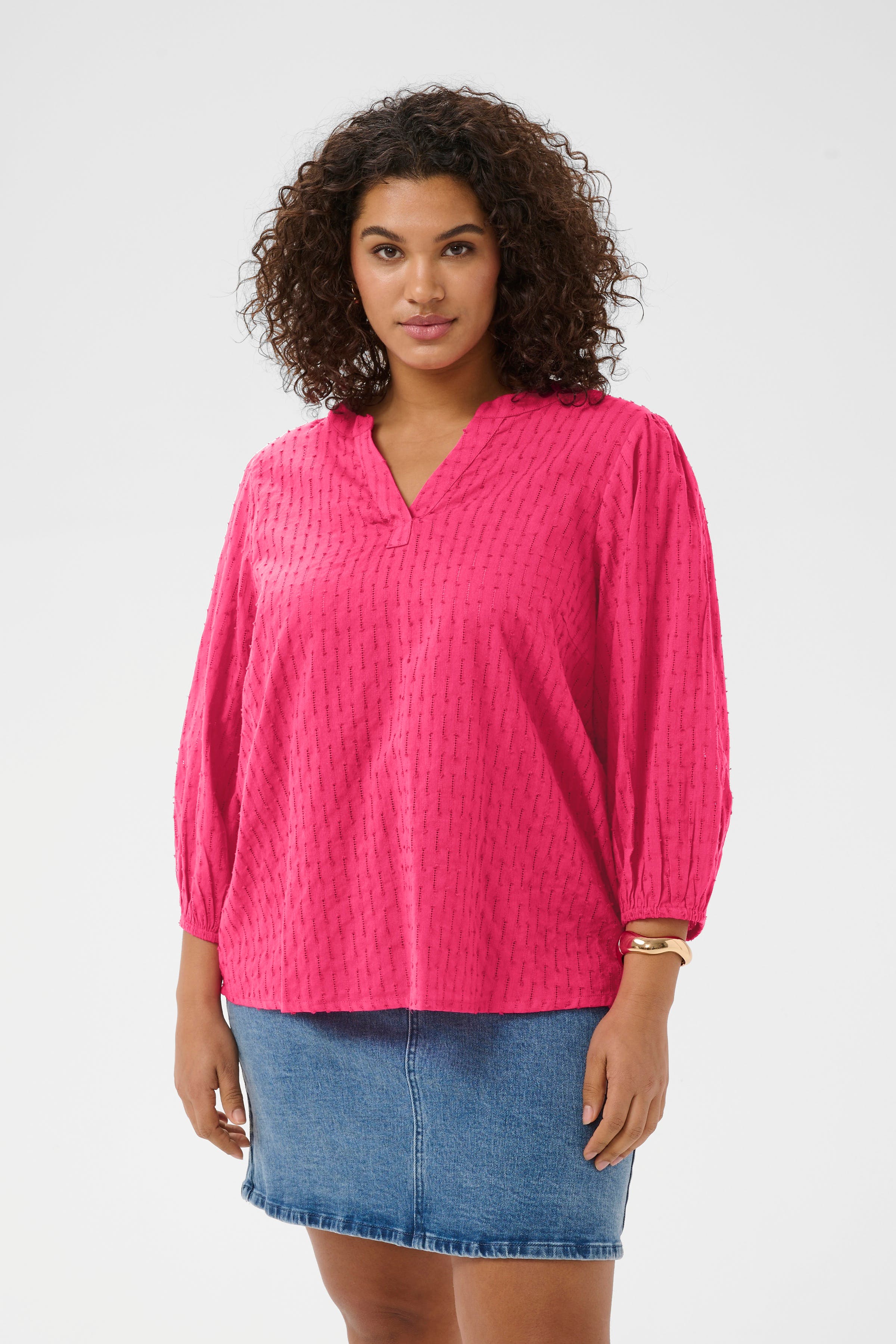 KCthea Bluse LOOKBOOK FRONT 10584187-182143