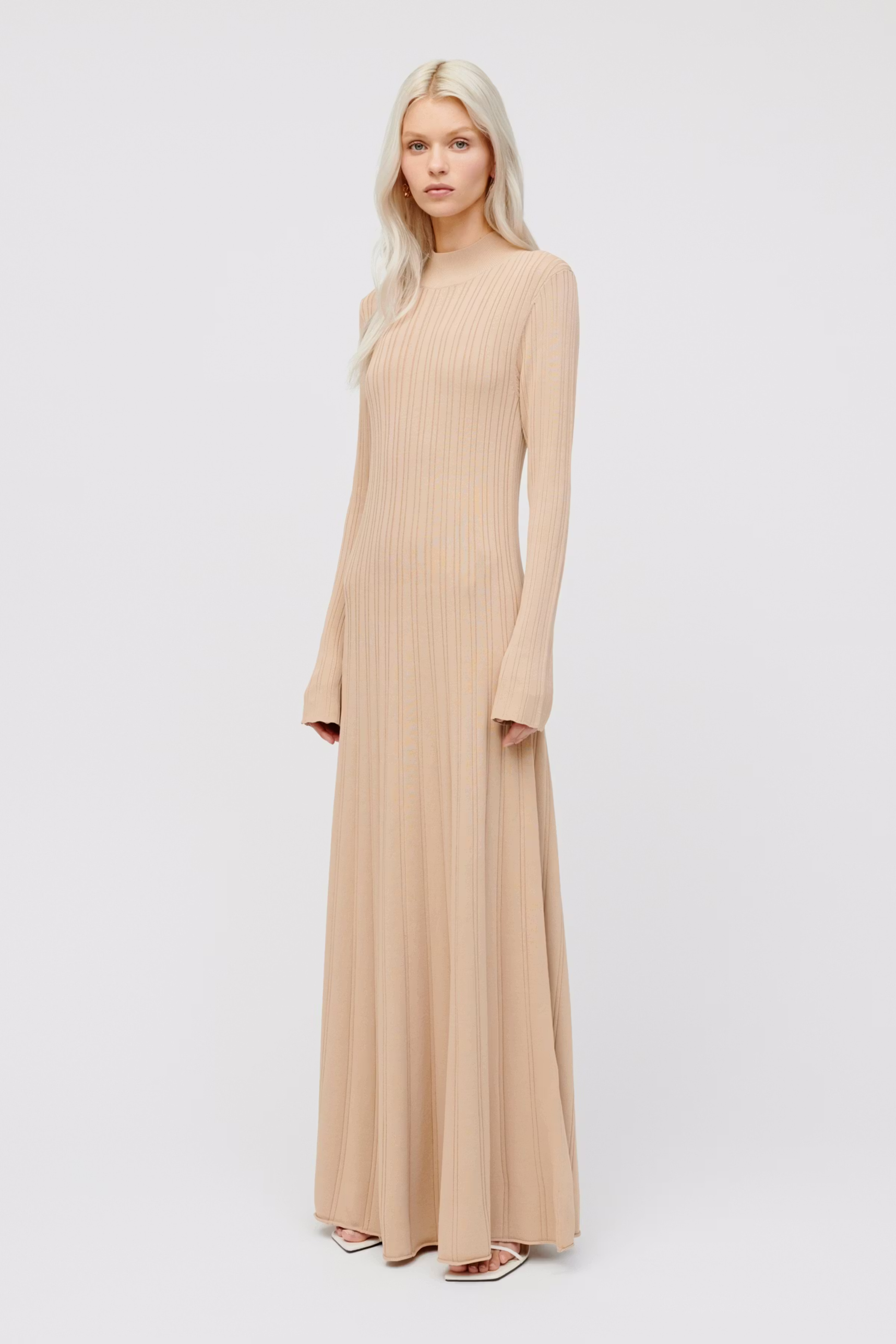 KOURTNEY Kleid LOOKBOOK FRONT 30600376-BE449