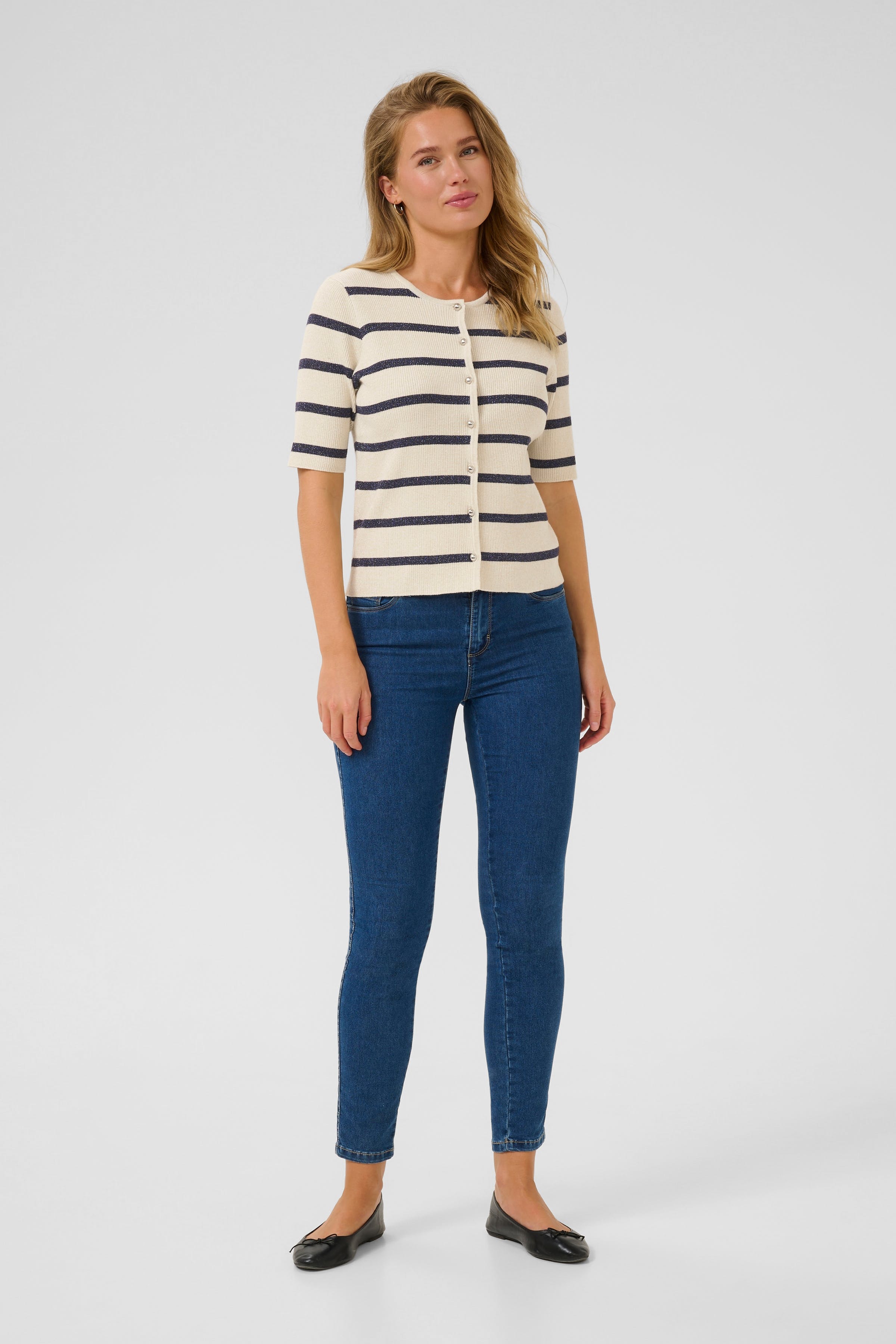 KAmorita Cardigan LOOKBOOK FRONT 10509948-107445