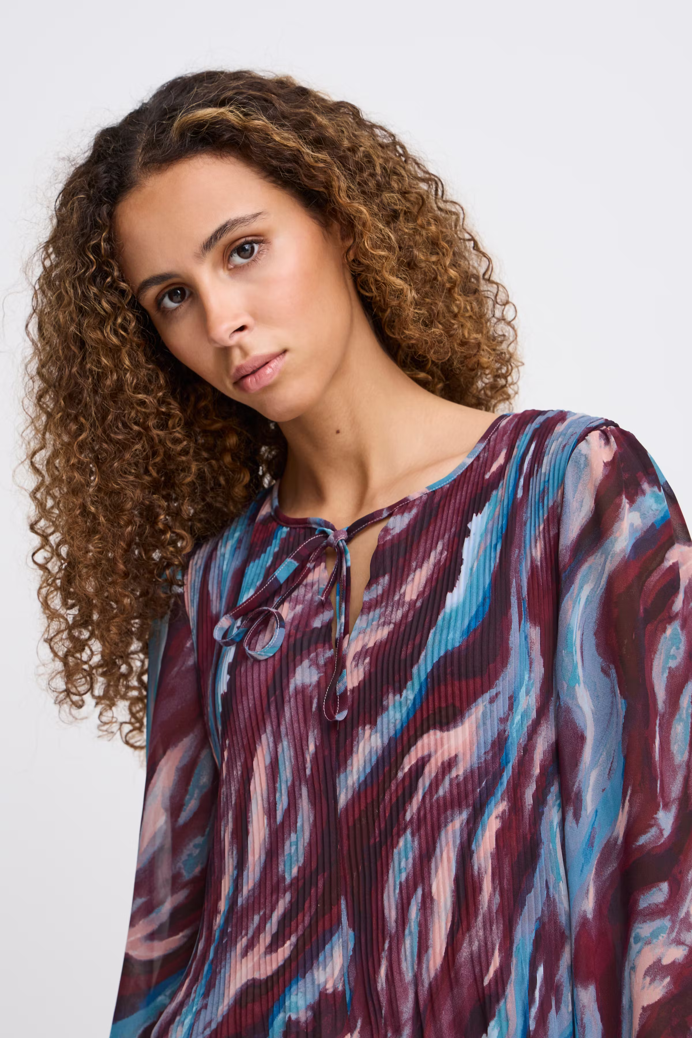 IHNEALLY Blouse LOOKBOOK DETAIL 20121919-203678