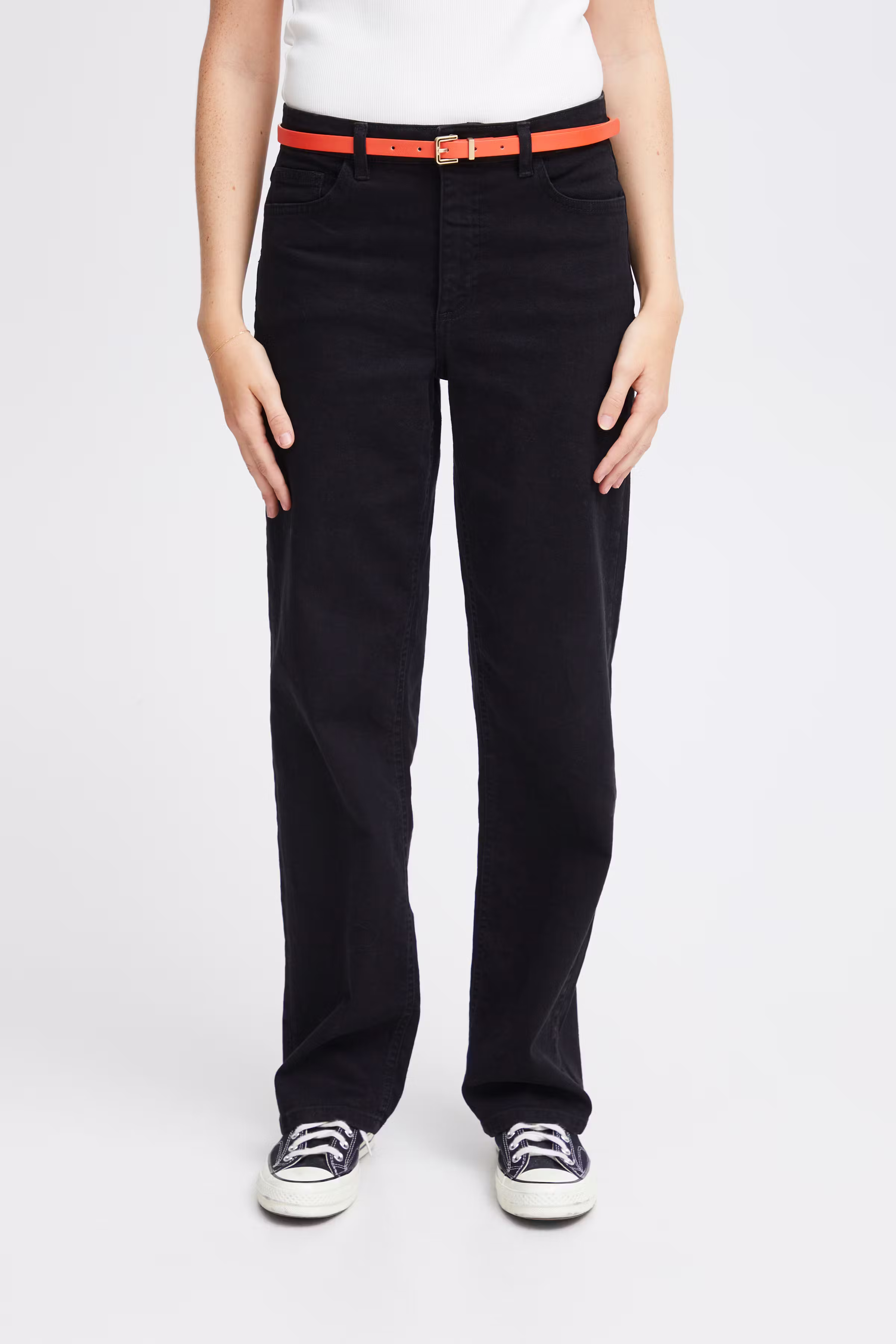 IAOLGA Riem LOOKBOOK FRONT 20120536-171656