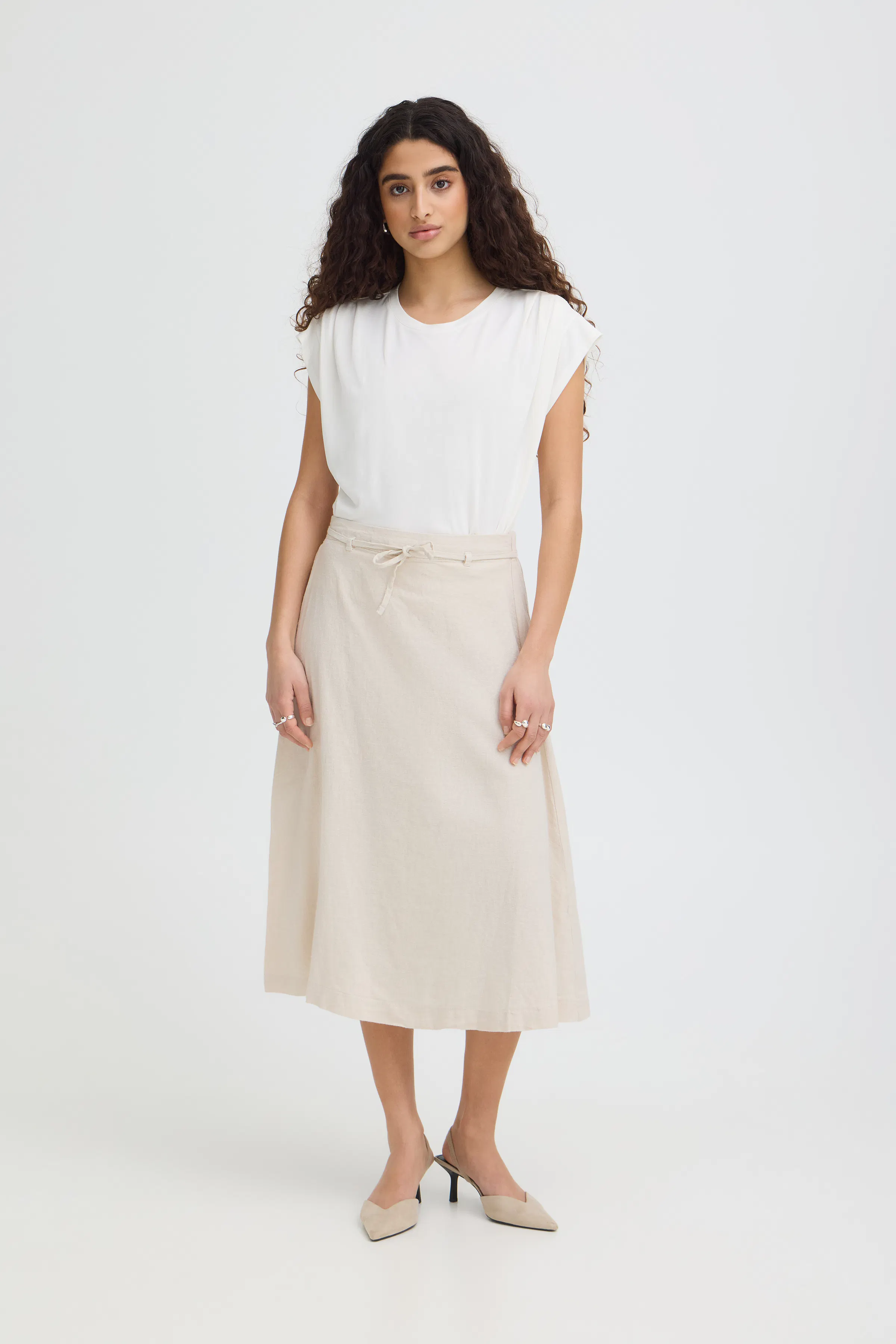 IHLINNO Skjørt LOOKBOOK FRONT 20125601-204424
