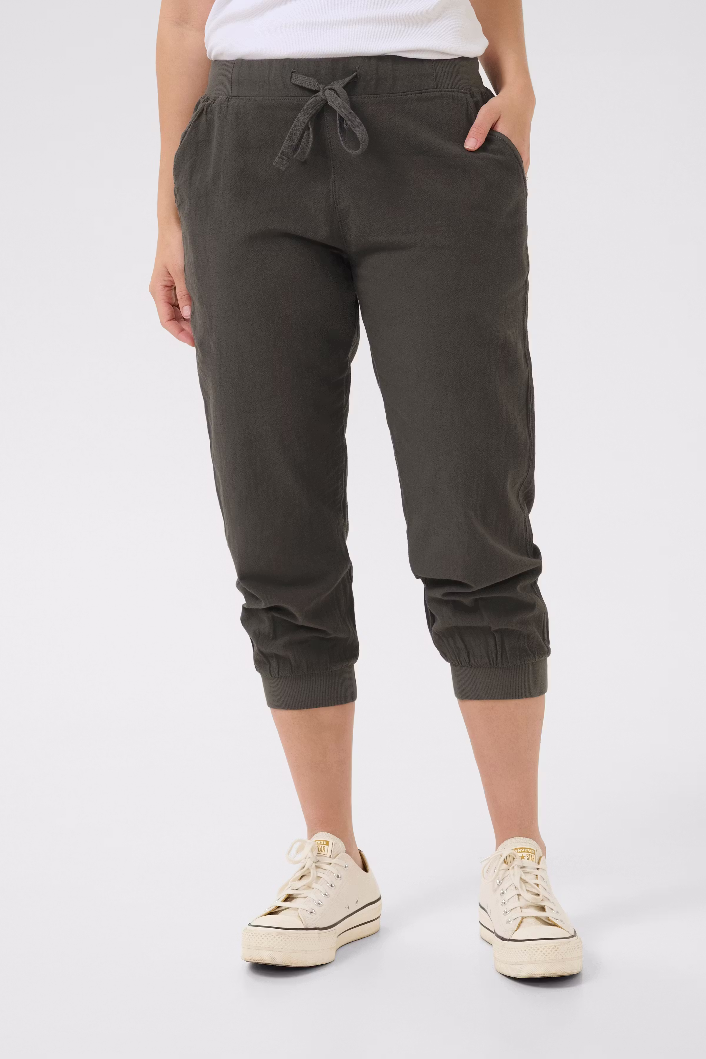 Naya Capri bukser LOOKBOOK FRONT 10502803-190205