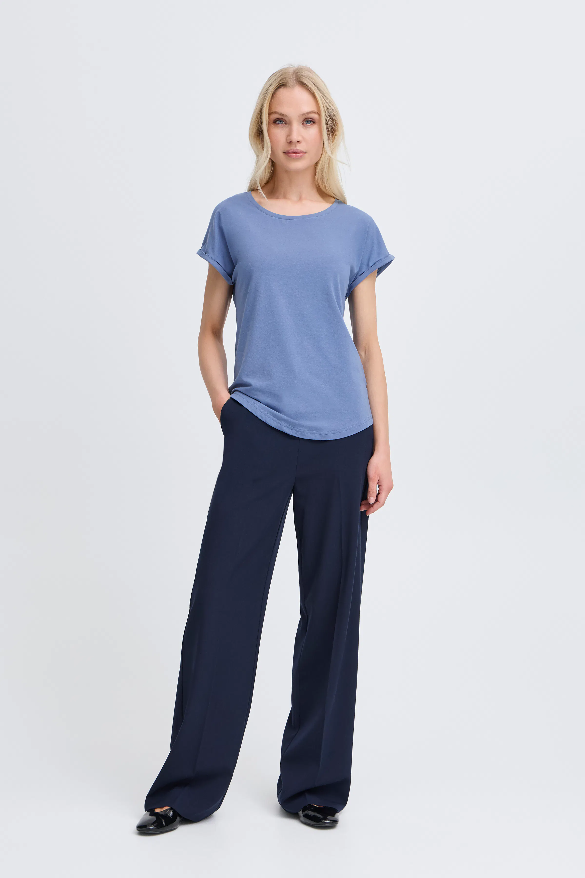 BYPamila T-shirt LOOKBOOK FRONT 20804205-174028