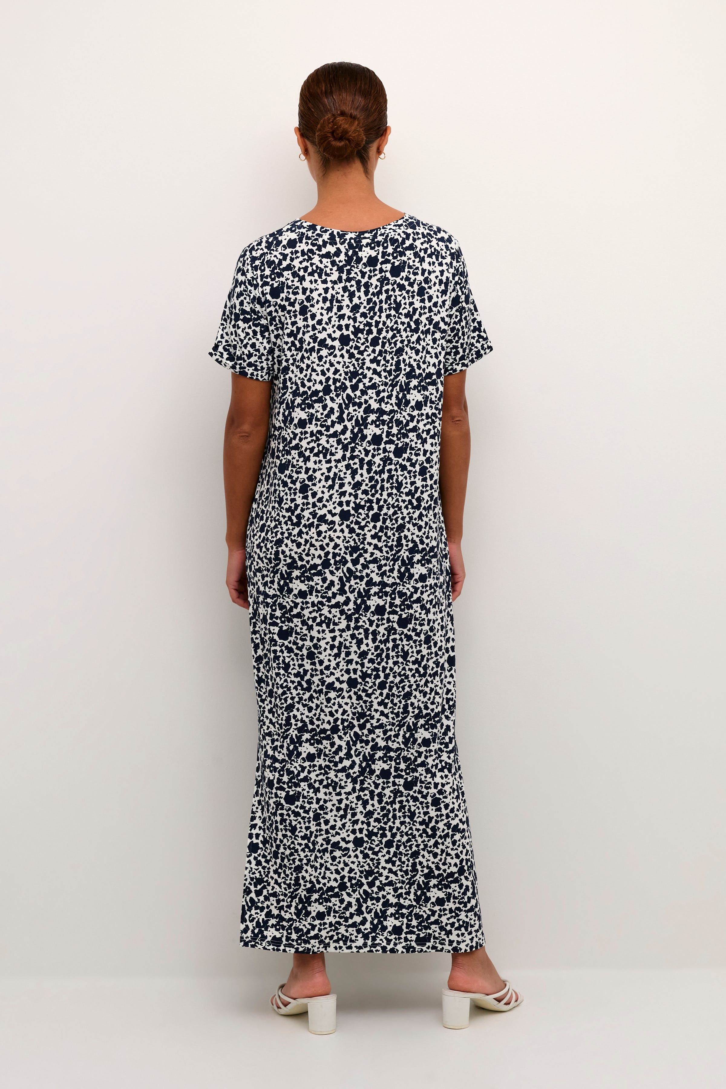 KAcharlotte Kleid LOOKBOOK BACK 10508819-106062