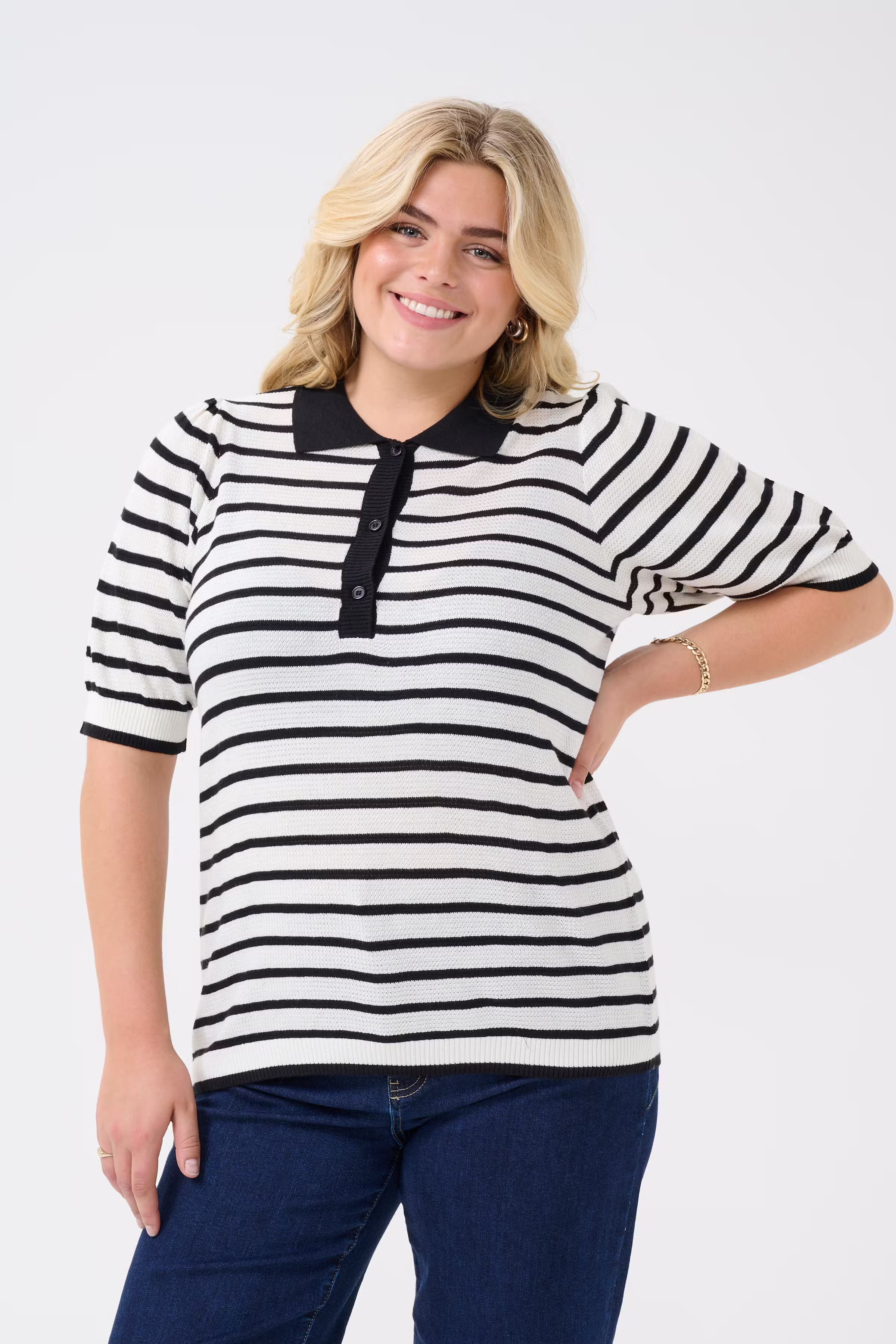 KCamana Pullover LOOKBOOK FRONT 10583416-107774