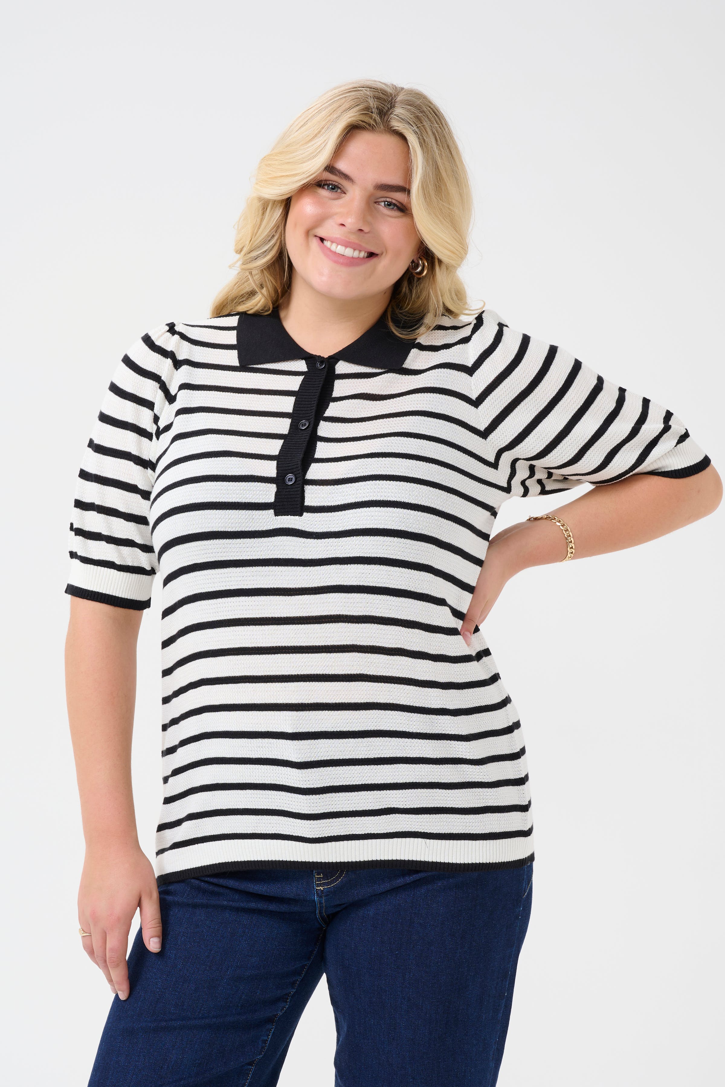 KCamana Pullover LOOKBOOK FRONT 10583416-107774