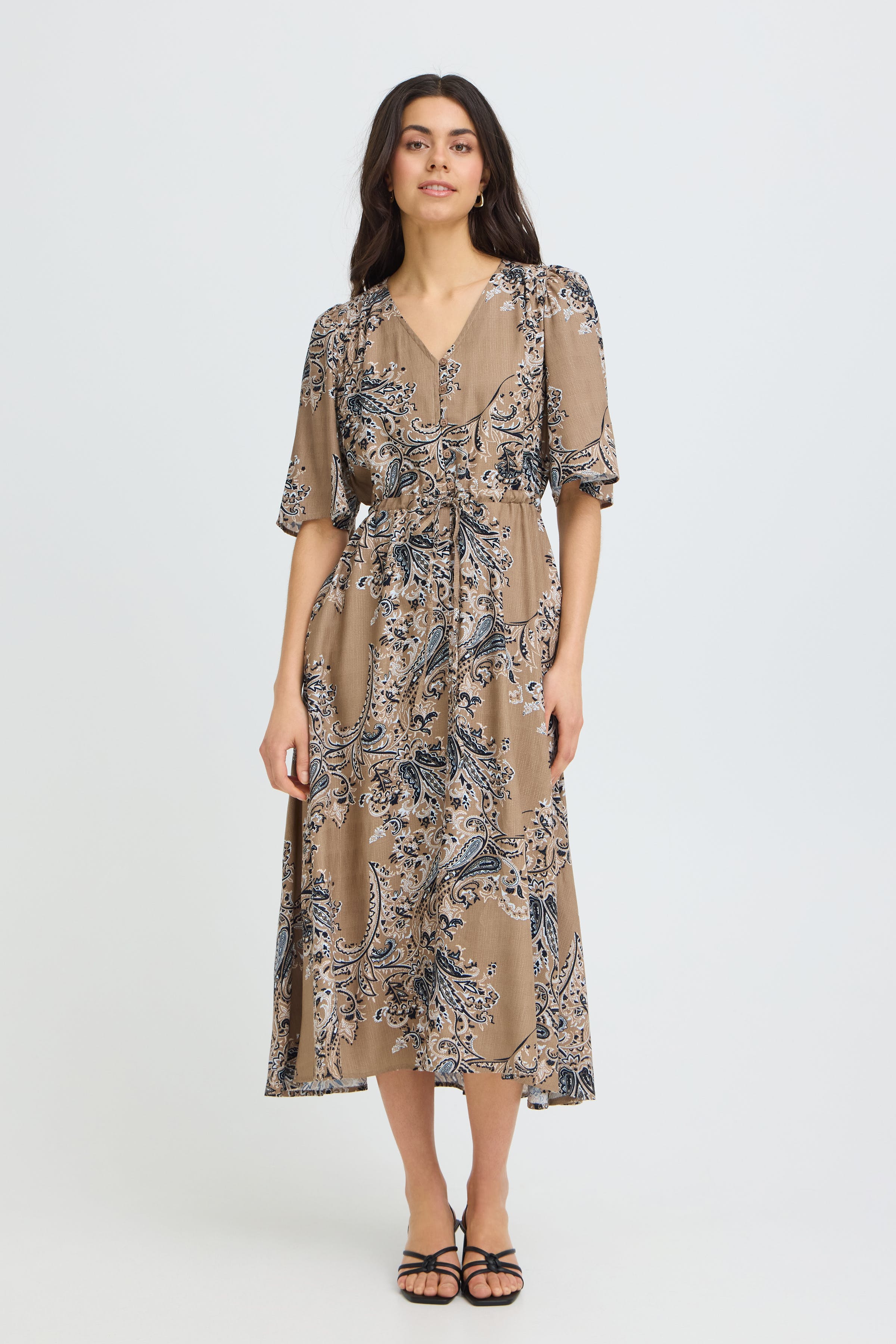 FRLAYA Dress LOOKBOOK FRONT 20617671-900013148