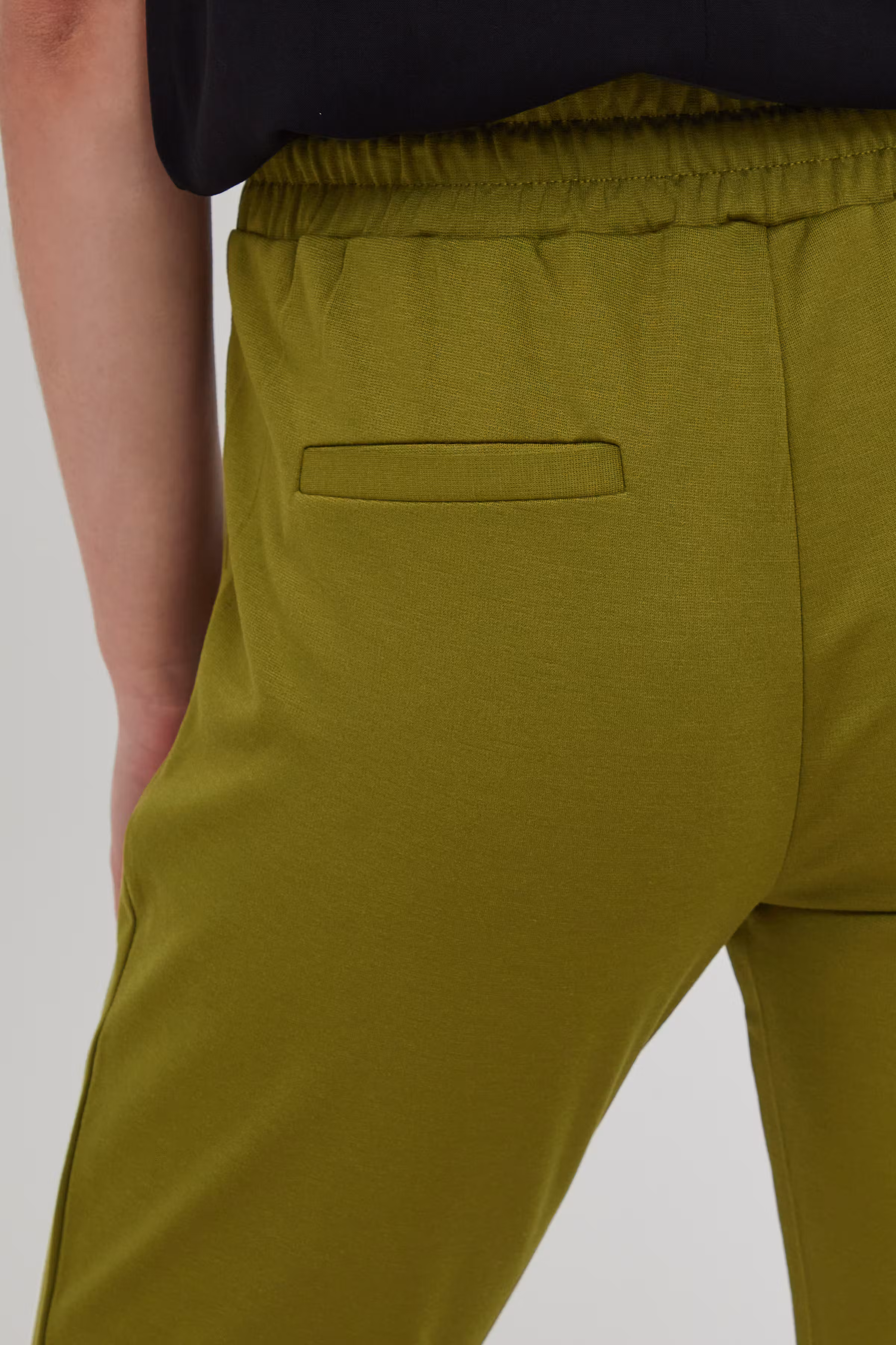 IHKATE Bukser LOOKBOOK DETAIL 20105036-180430