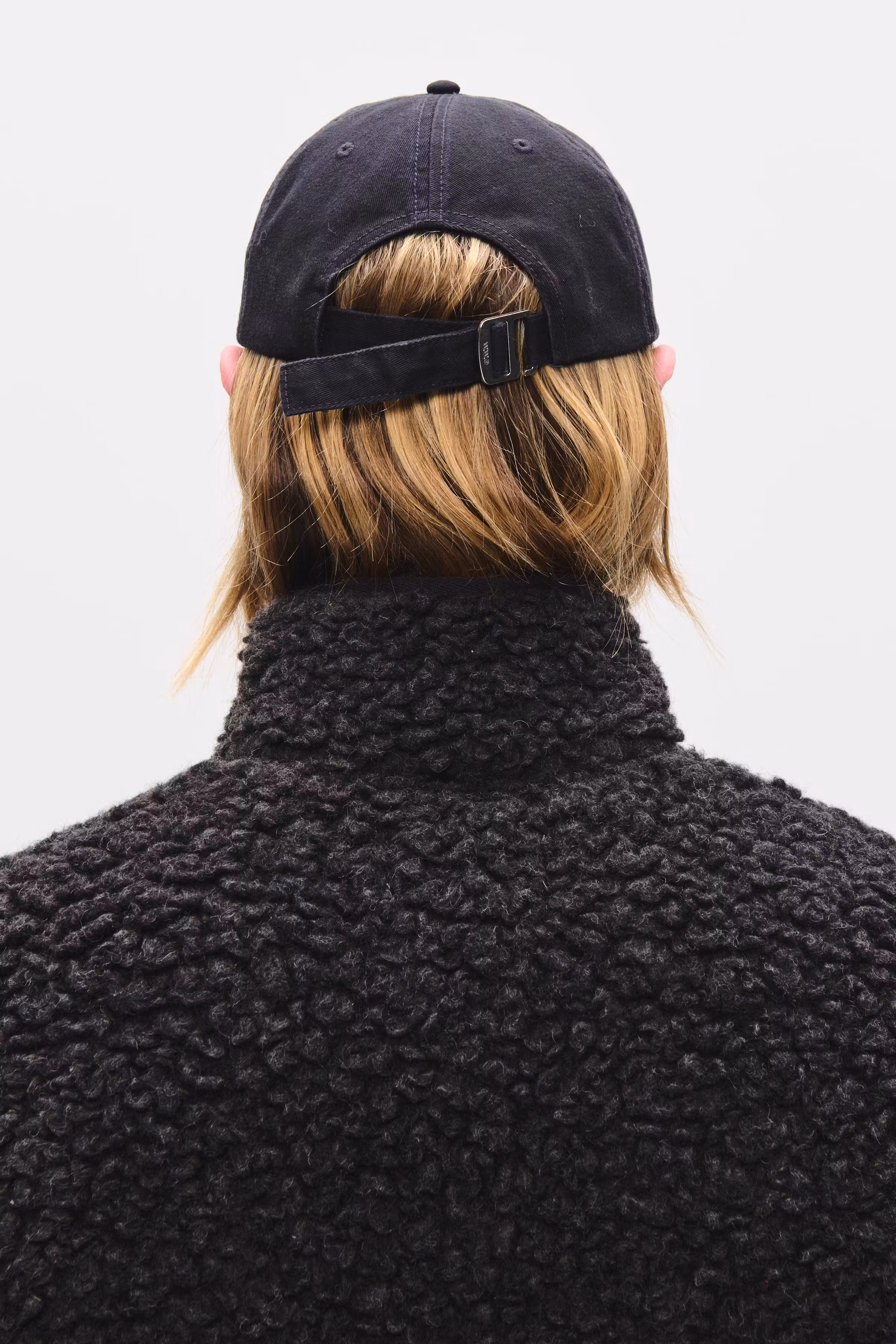 WWWallau Kappe LOOKBOOK BACK 30252281-194305
