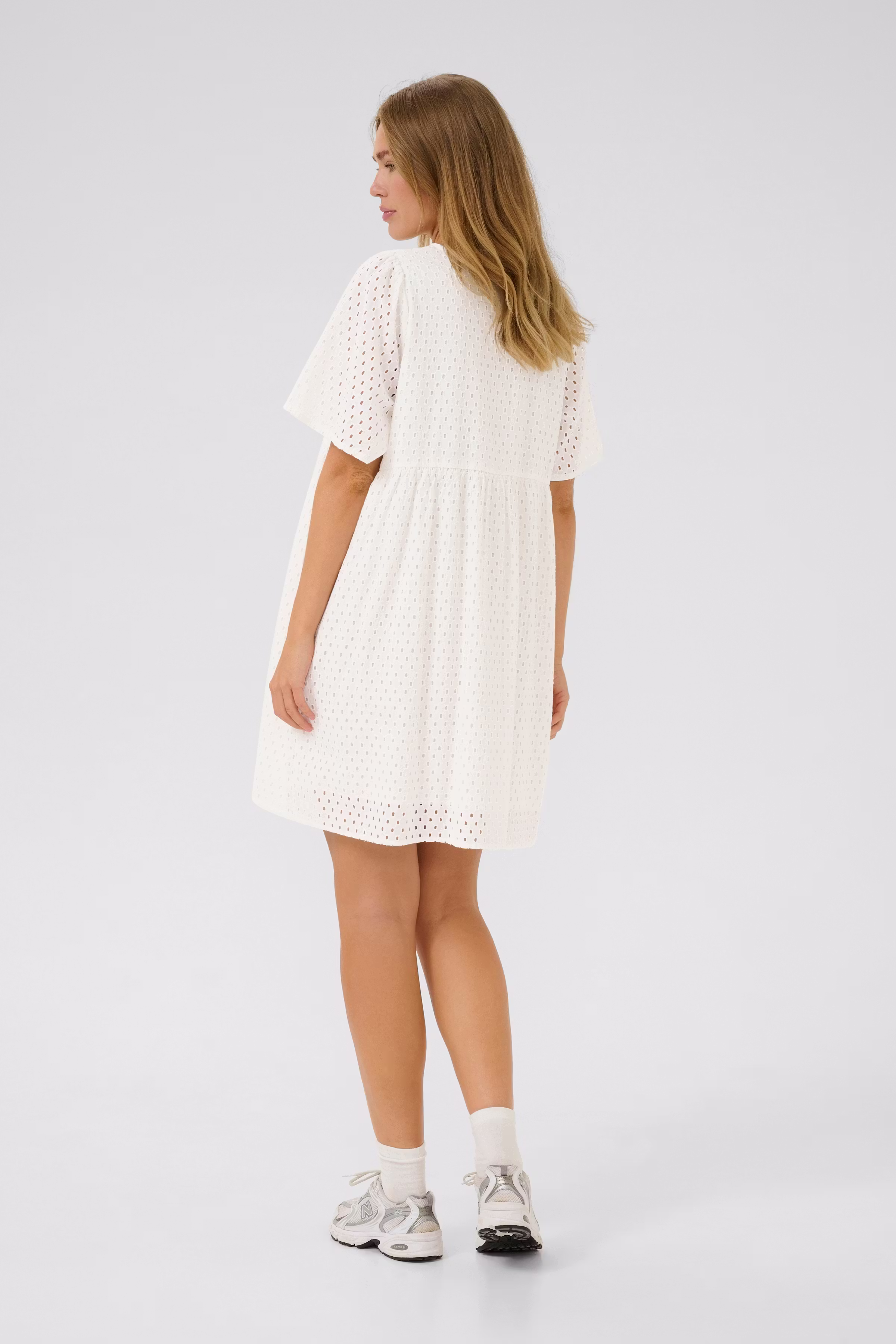 KArumba Kleid LOOKBOOK BACK 10509942-110602