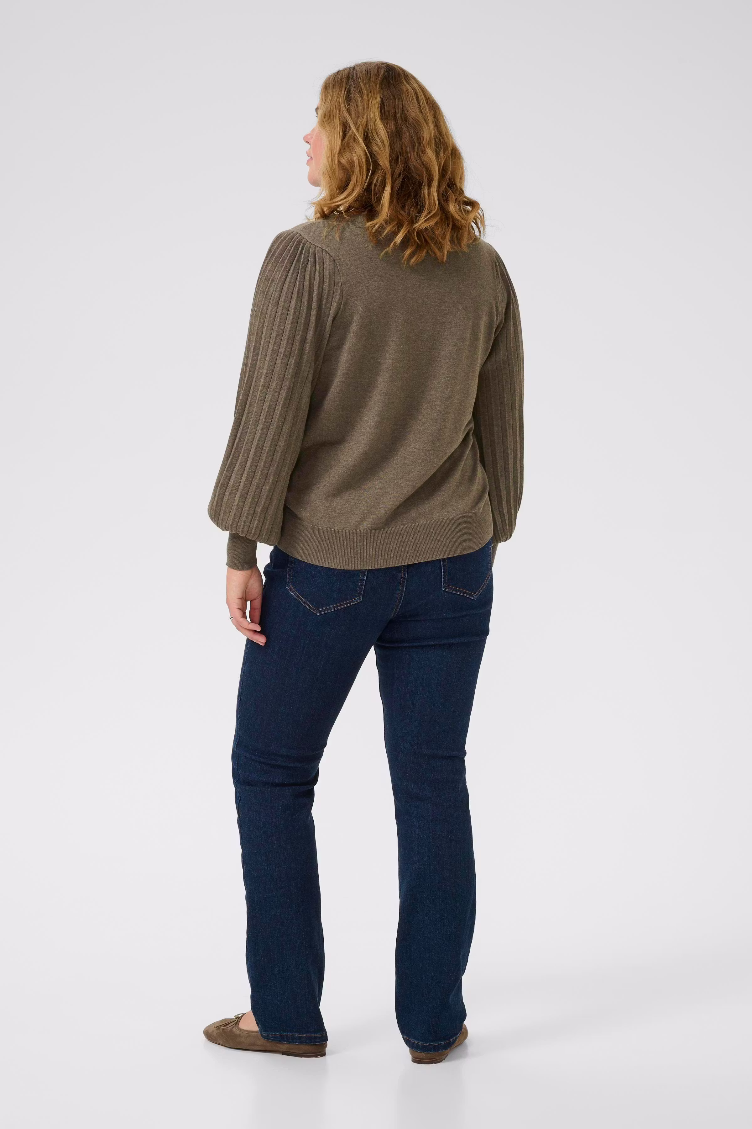 KCloni Pullover LOOKBOOK BACK 10581811-1908081