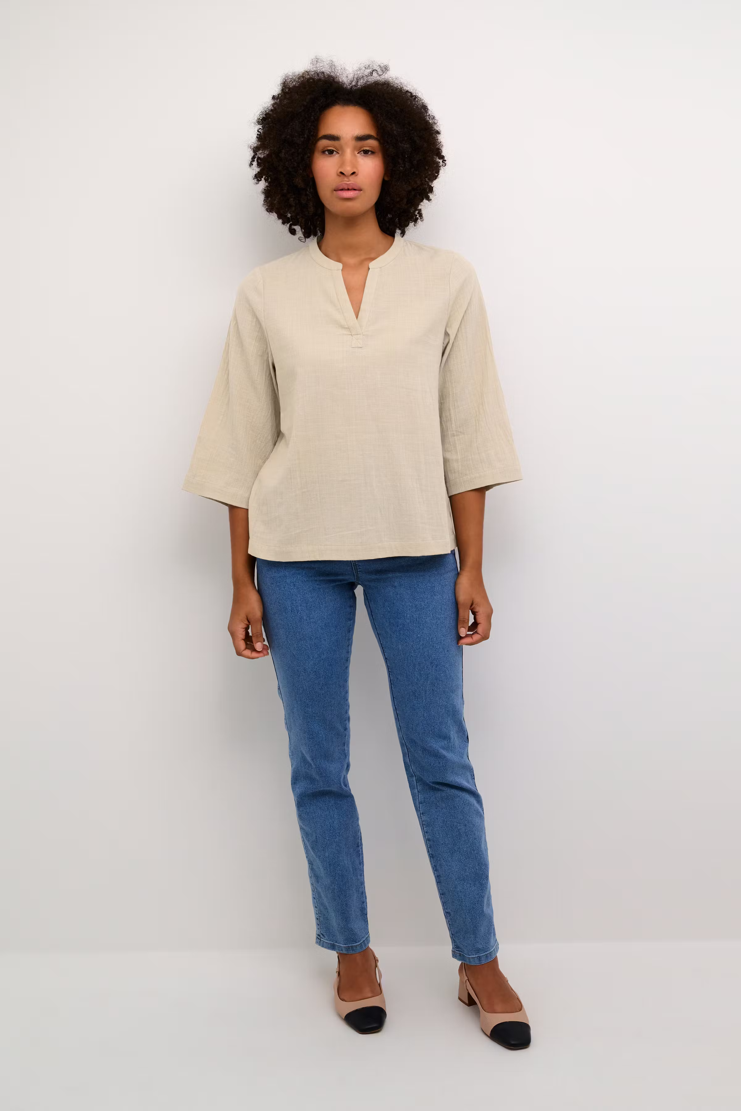 KAemily Bluse LOOKBOOK FRONT 10508874-151305