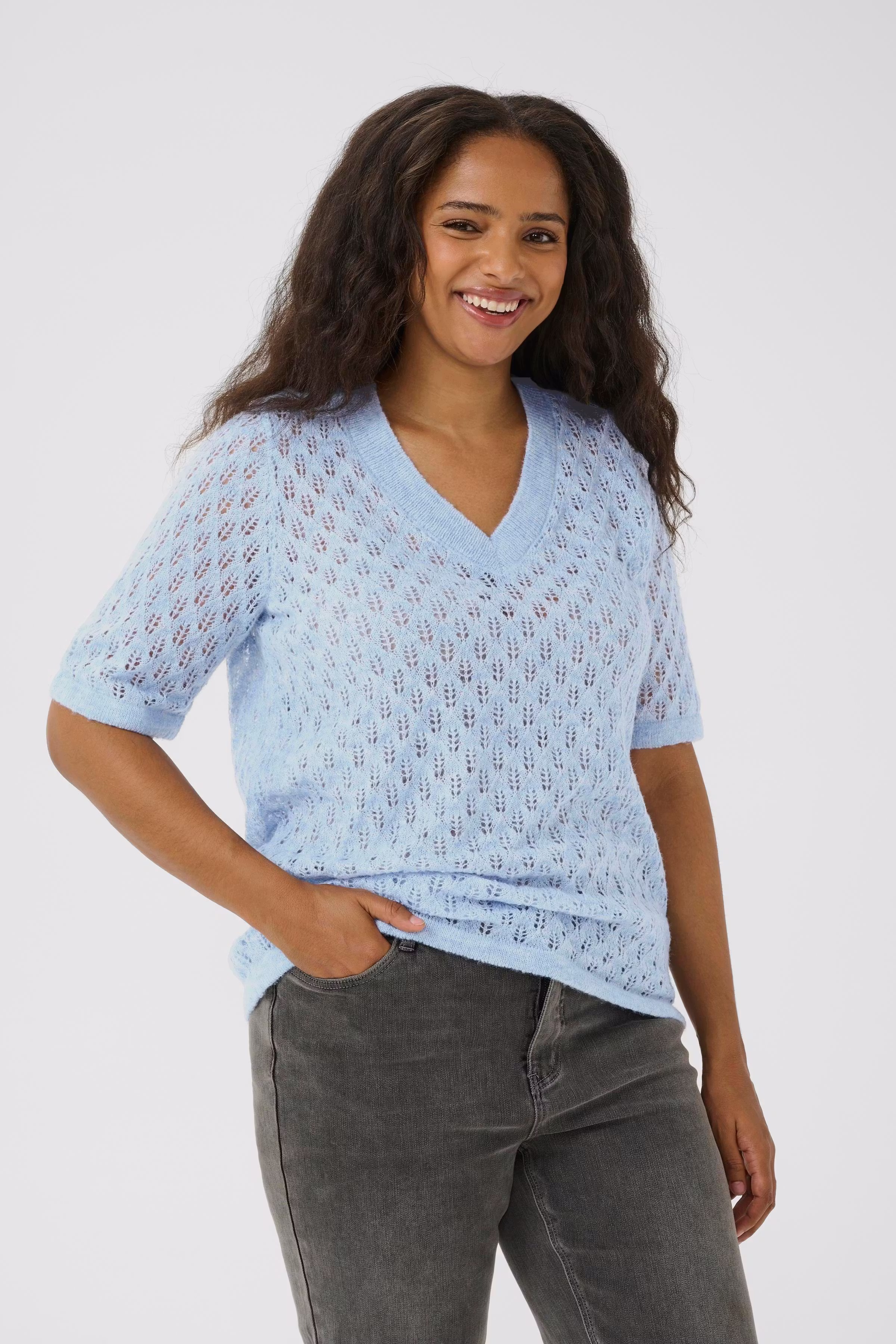 KCloura Pullover LOOKBOOK FRONT 10583481-1540311