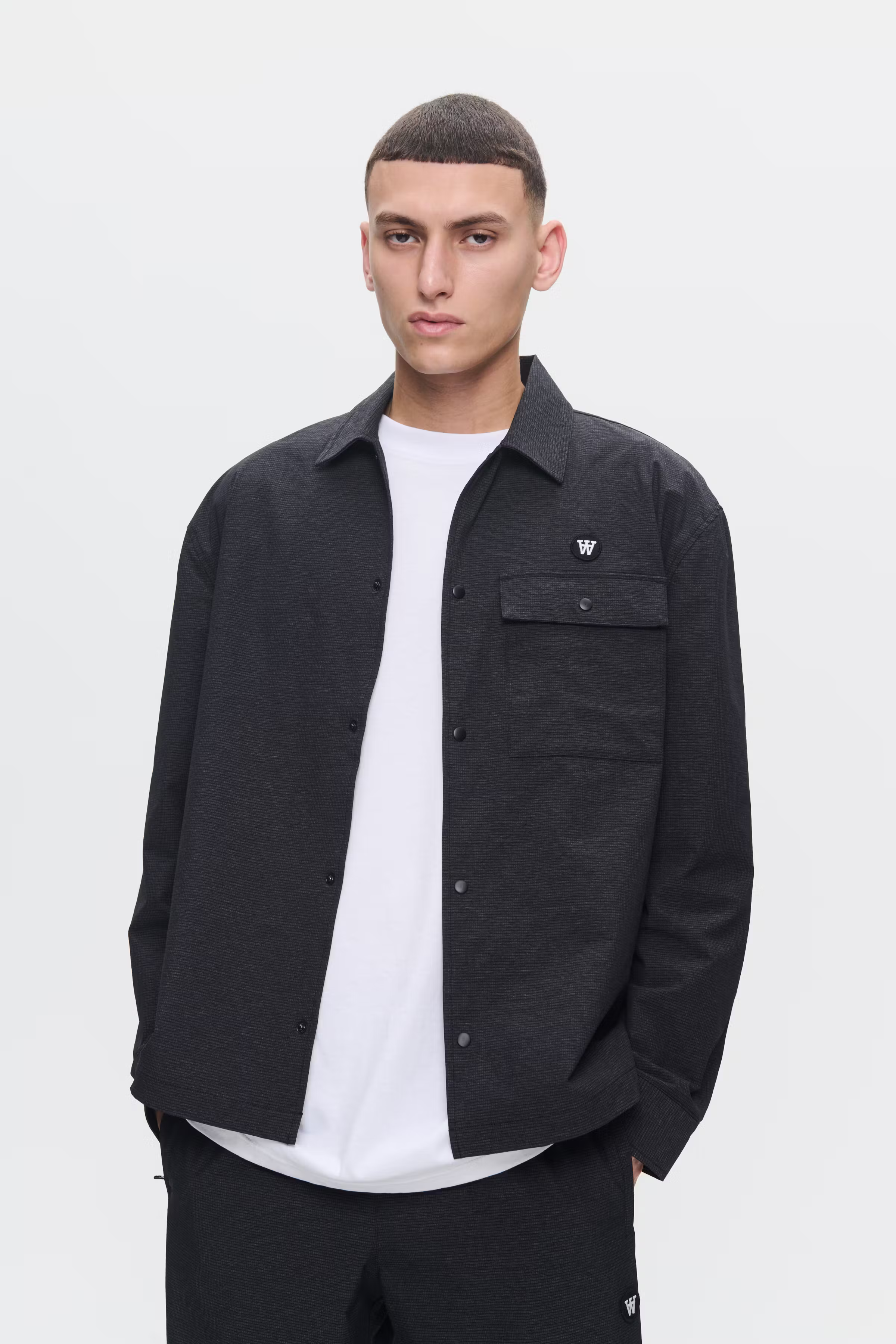 WWDat Skjorta LOOKBOOK FRONT 30250469-W1031