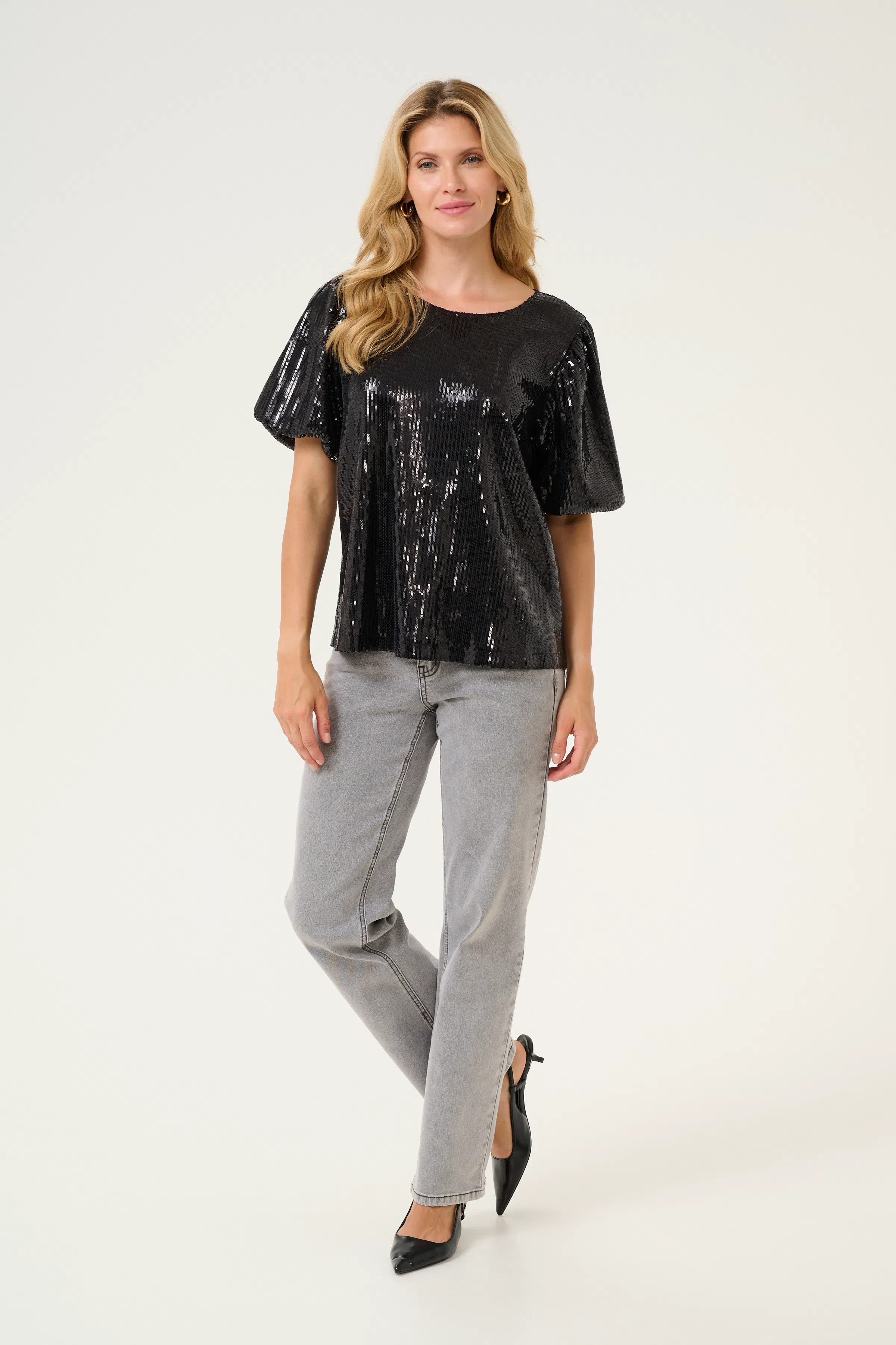CRFesti Paillettbluse LOOKBOOK FRONT 10613636-100120