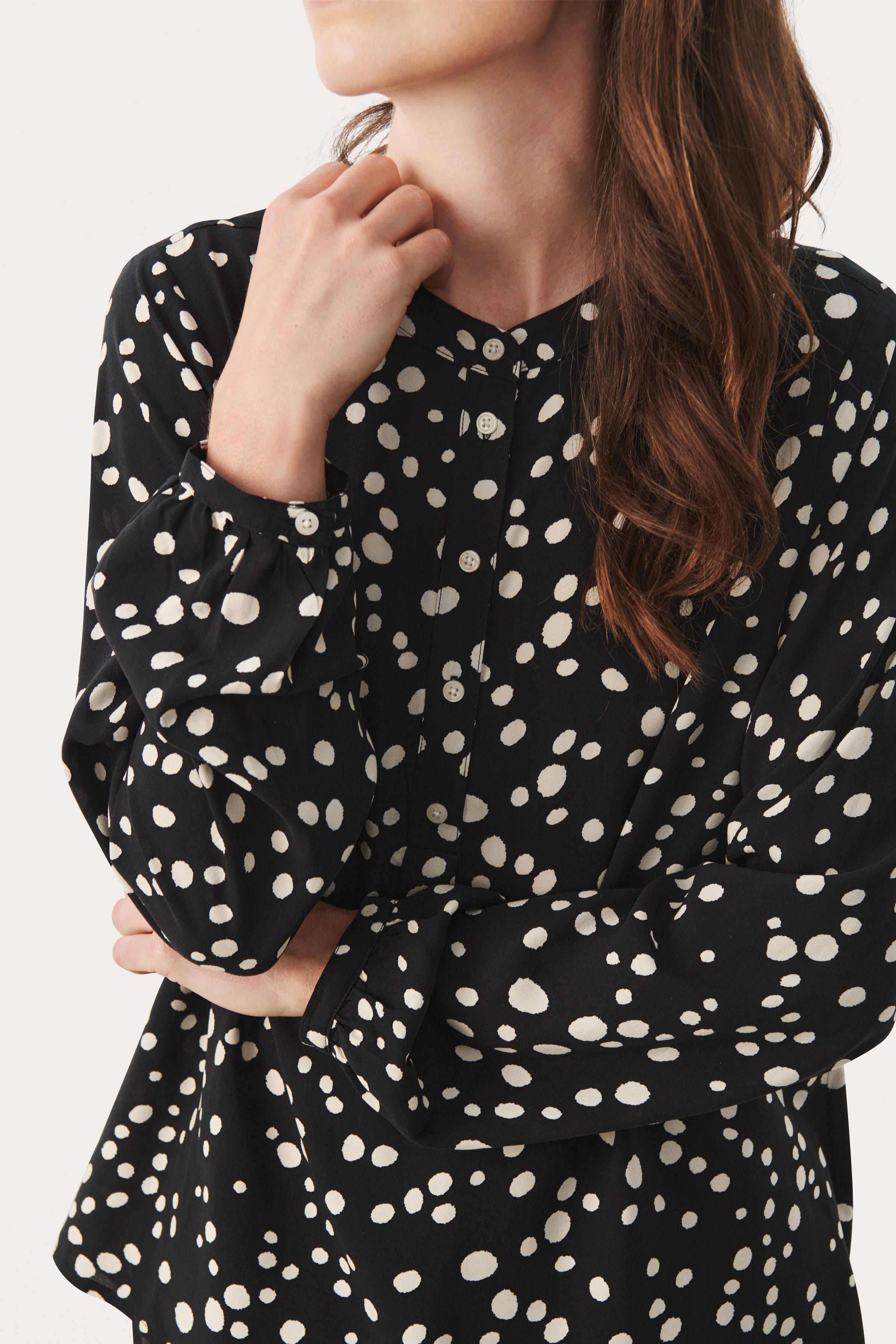AnviPW Bluse LOOKBOOK DETAIL 30308319-302641