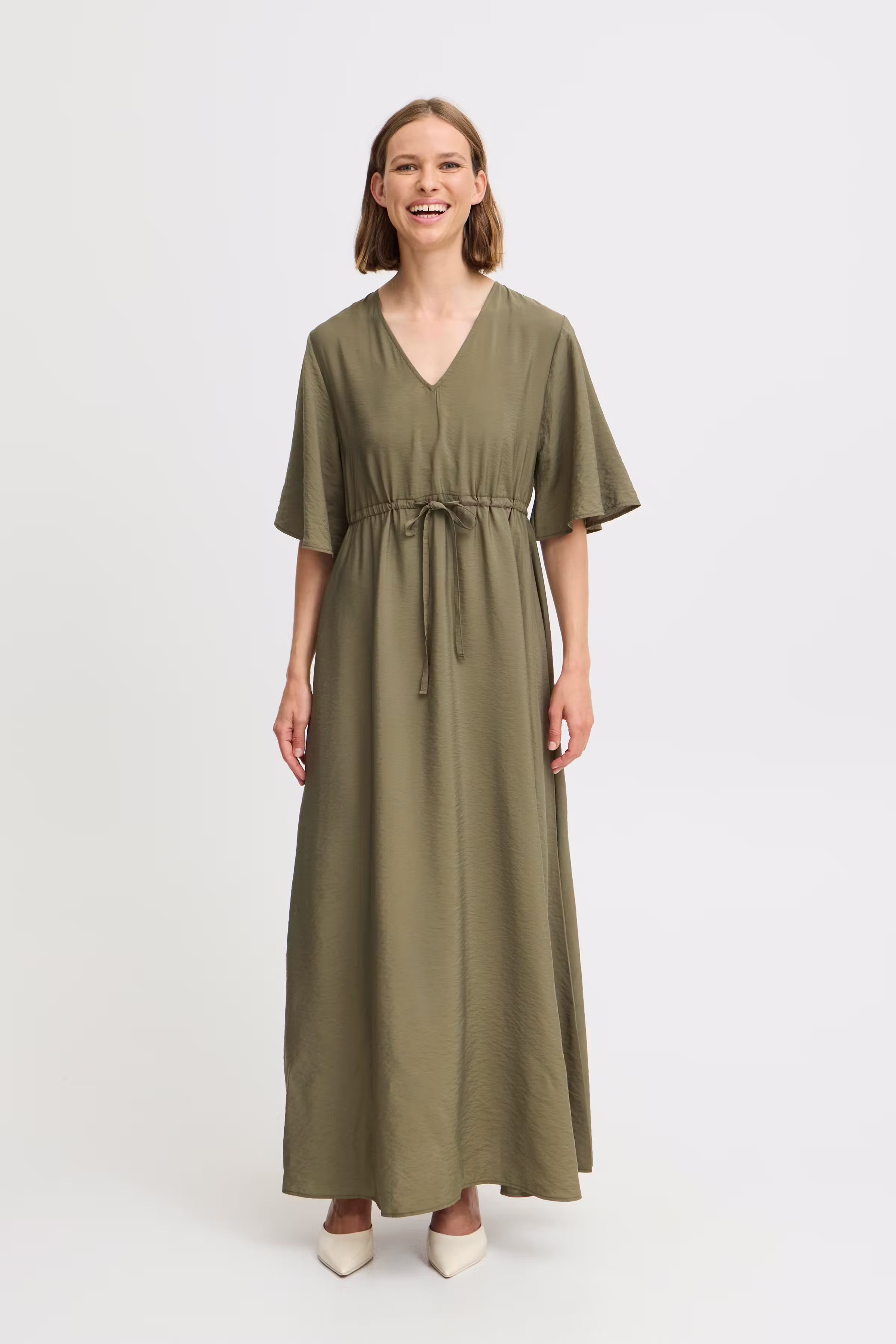 BYMMHAILEY Kjole LOOKBOOK FRONT 20816537-190510