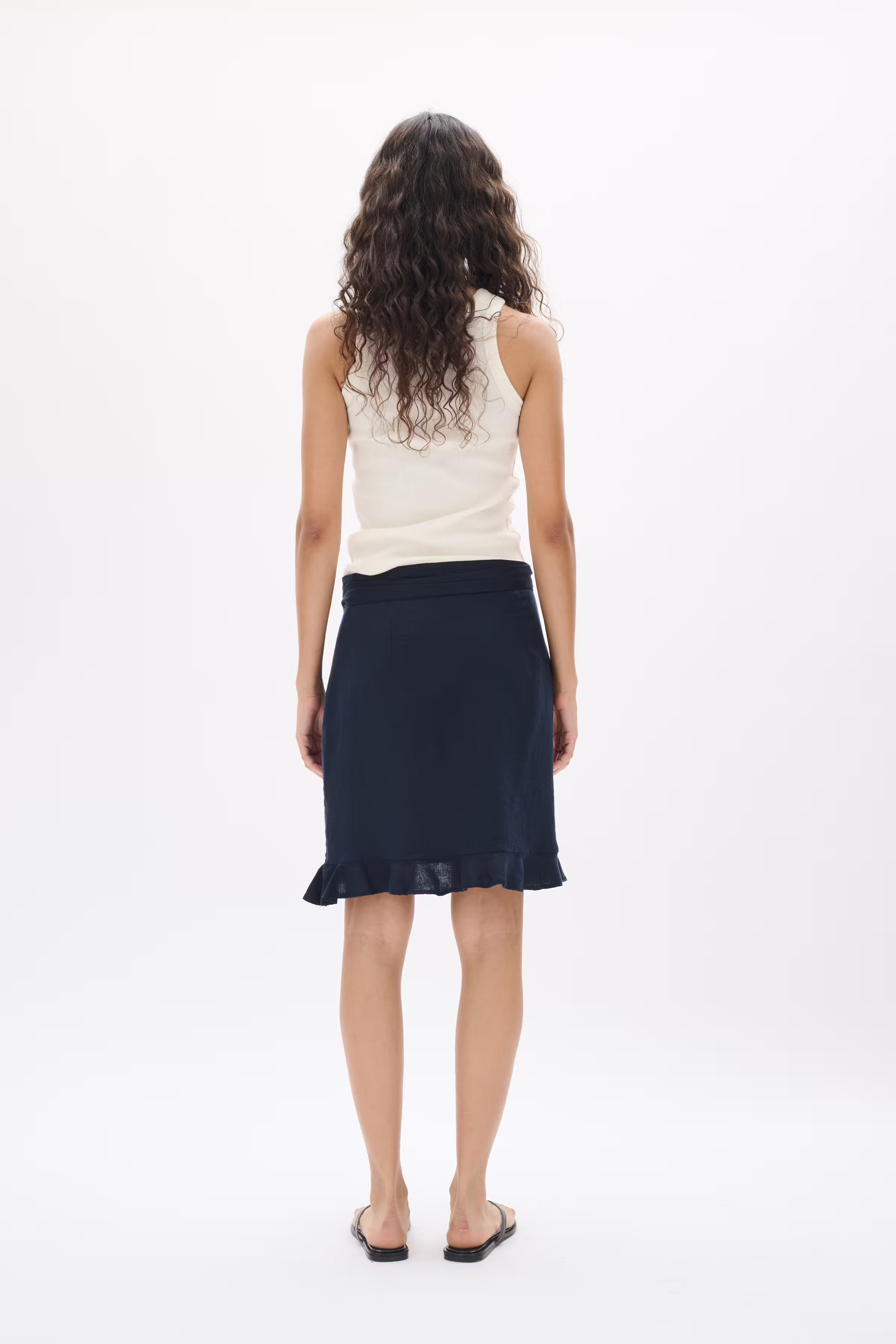 FaridaIW Linen Skirt LOOKBOOK BACK 30110440-300005