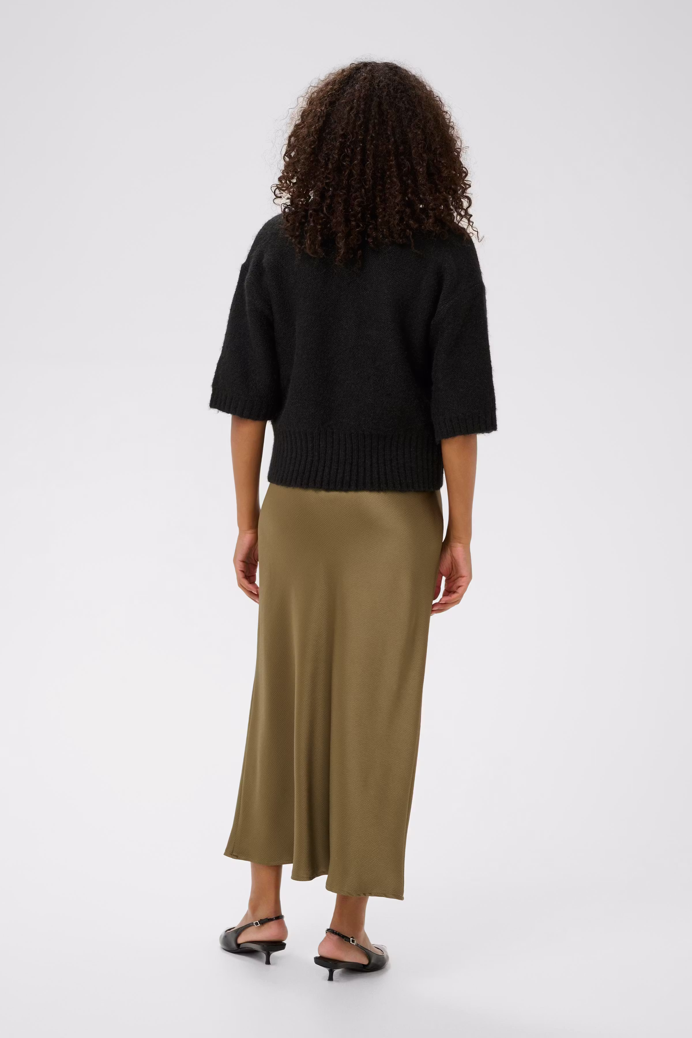 KAlabis Cardigan LOOKBOOK BACK 10510680-100121