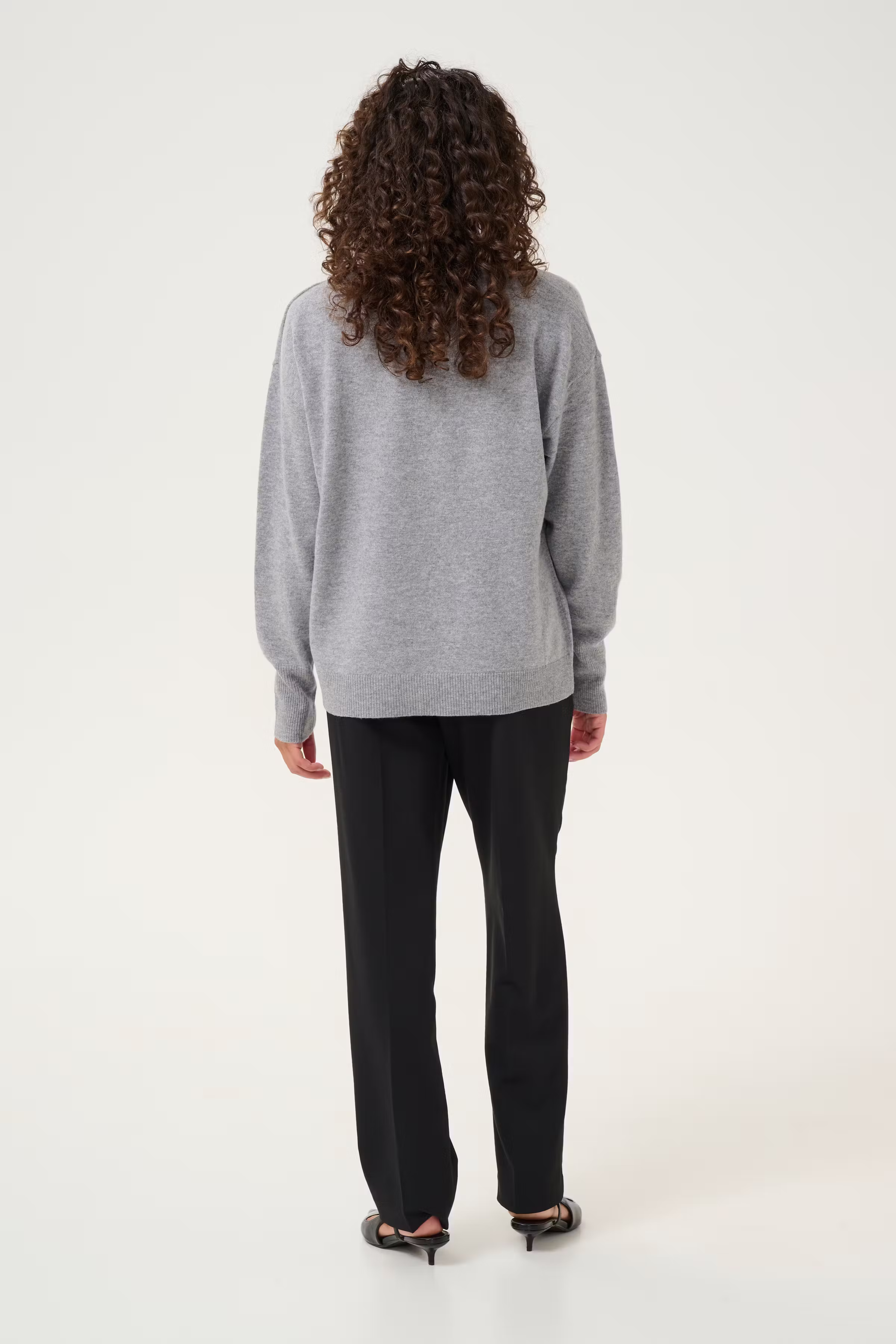 KAluna Pullover LOOKBOOK BACK 10509117-100123