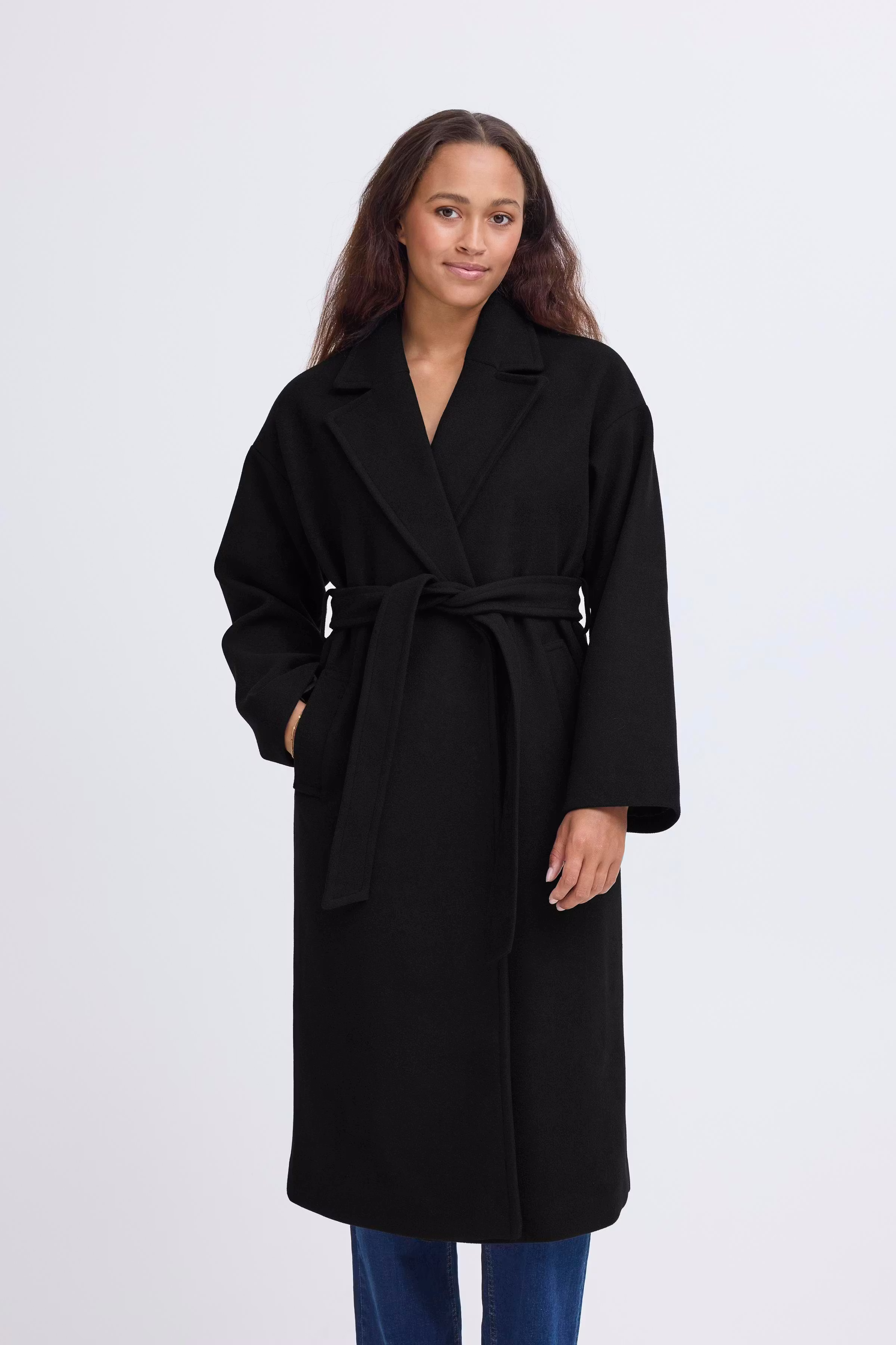 IHJANNET Yttertøy LOOKBOOK FRONT 20123144-194008