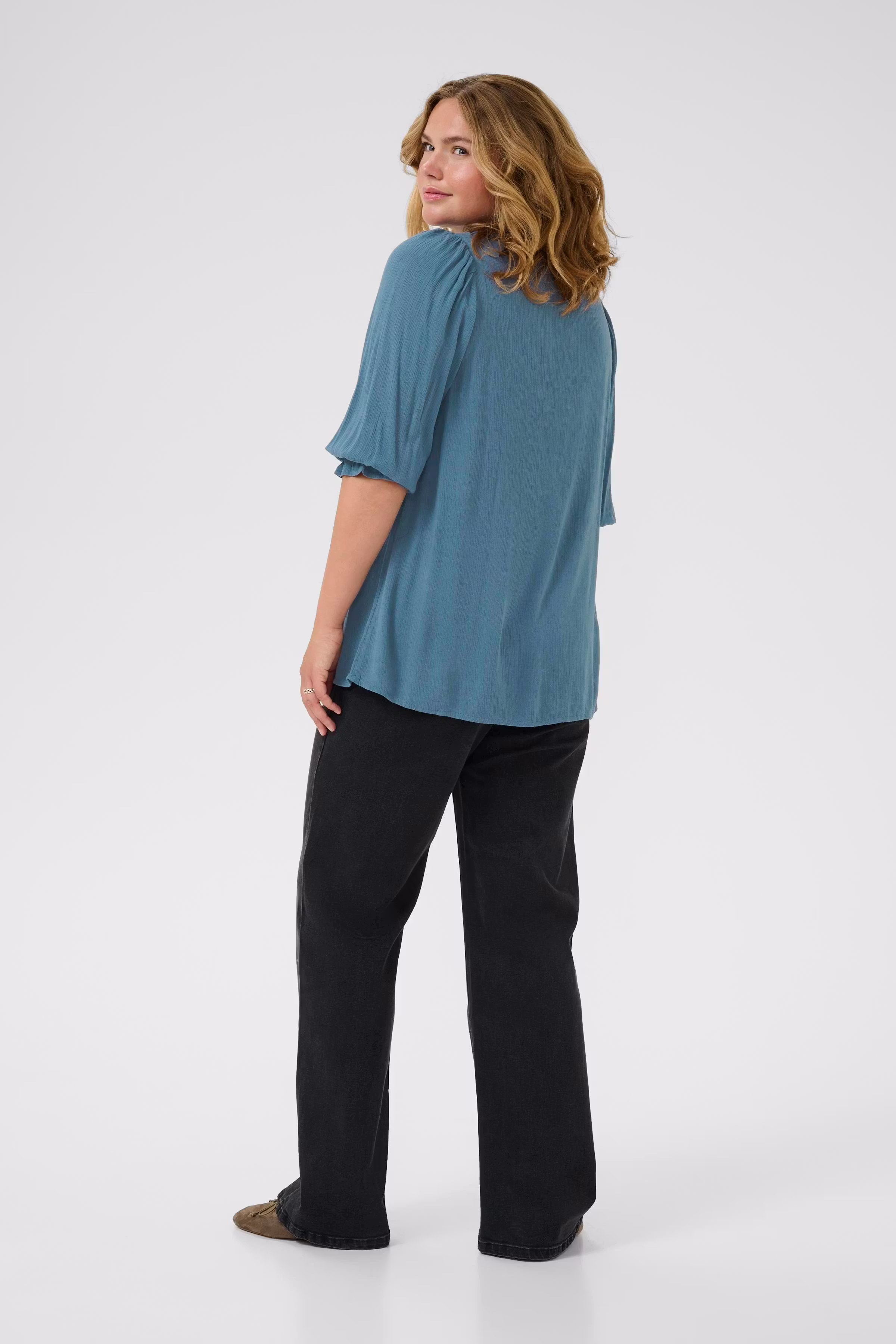 KCkiv Blouse LOOKBOOK FRONT 10583715-184028