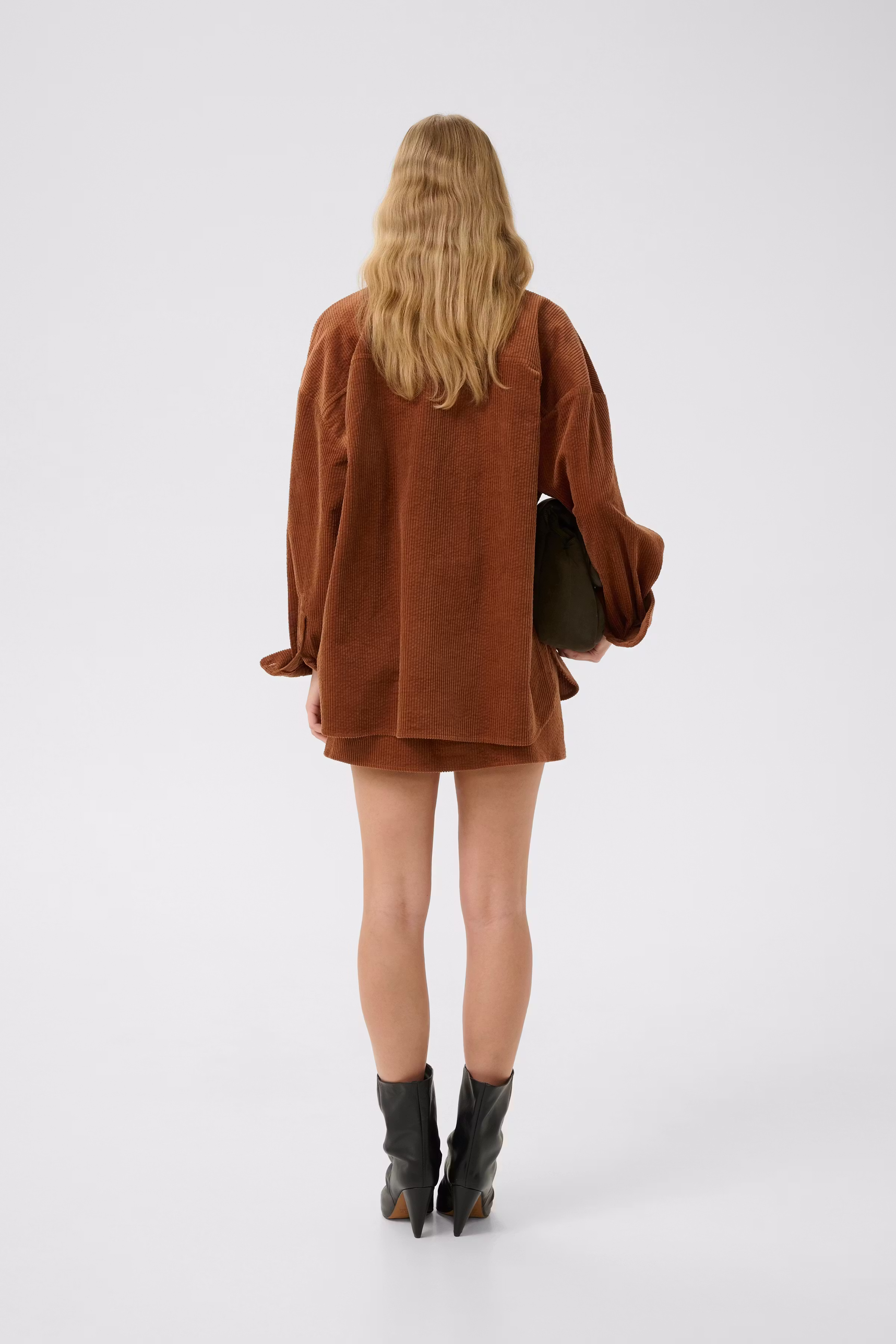 GZcortes Nederdel LOOKBOOK BACK 10910625-191242