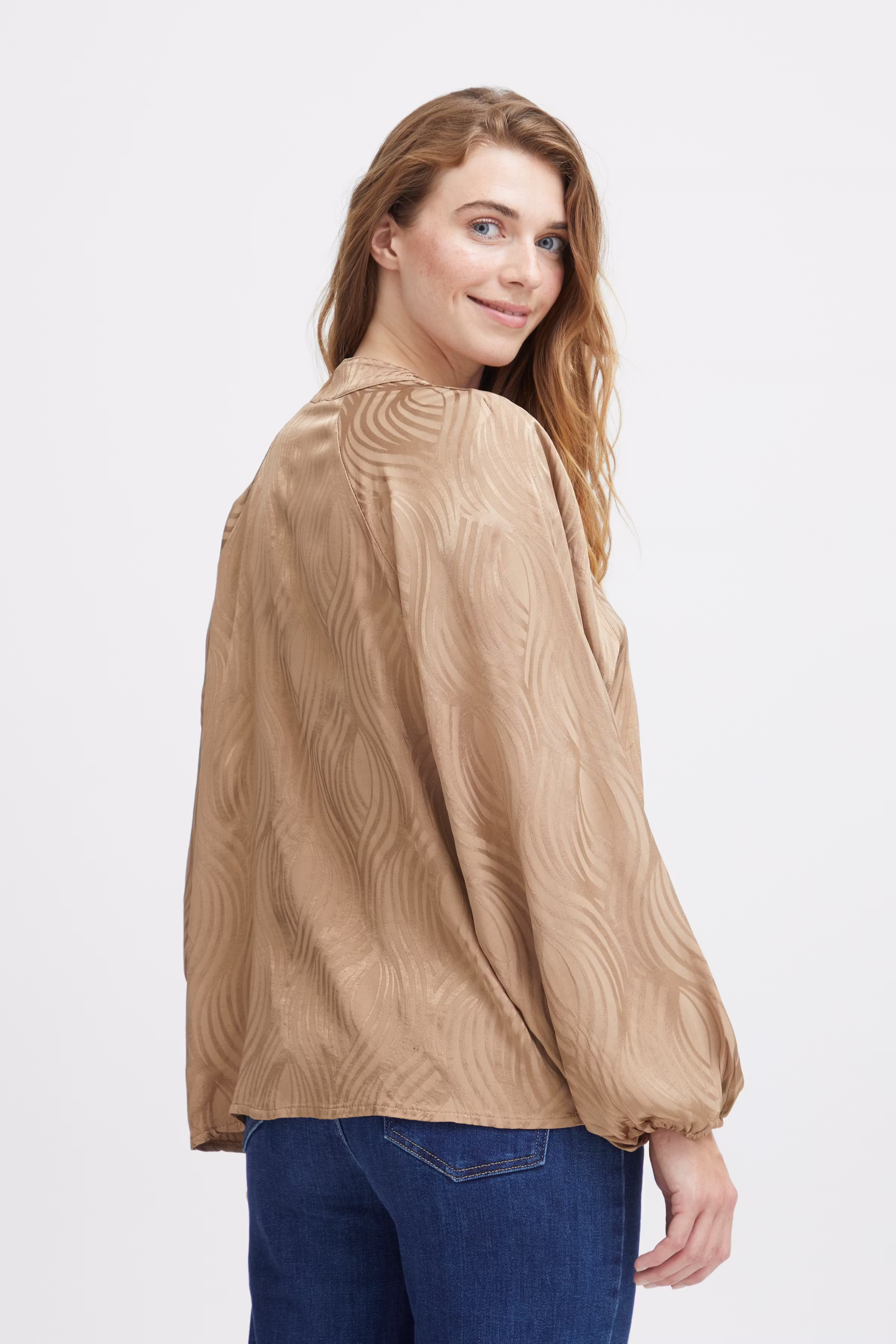 SBROSSO Blouse LOOKBOOK BACK 22100383-171038