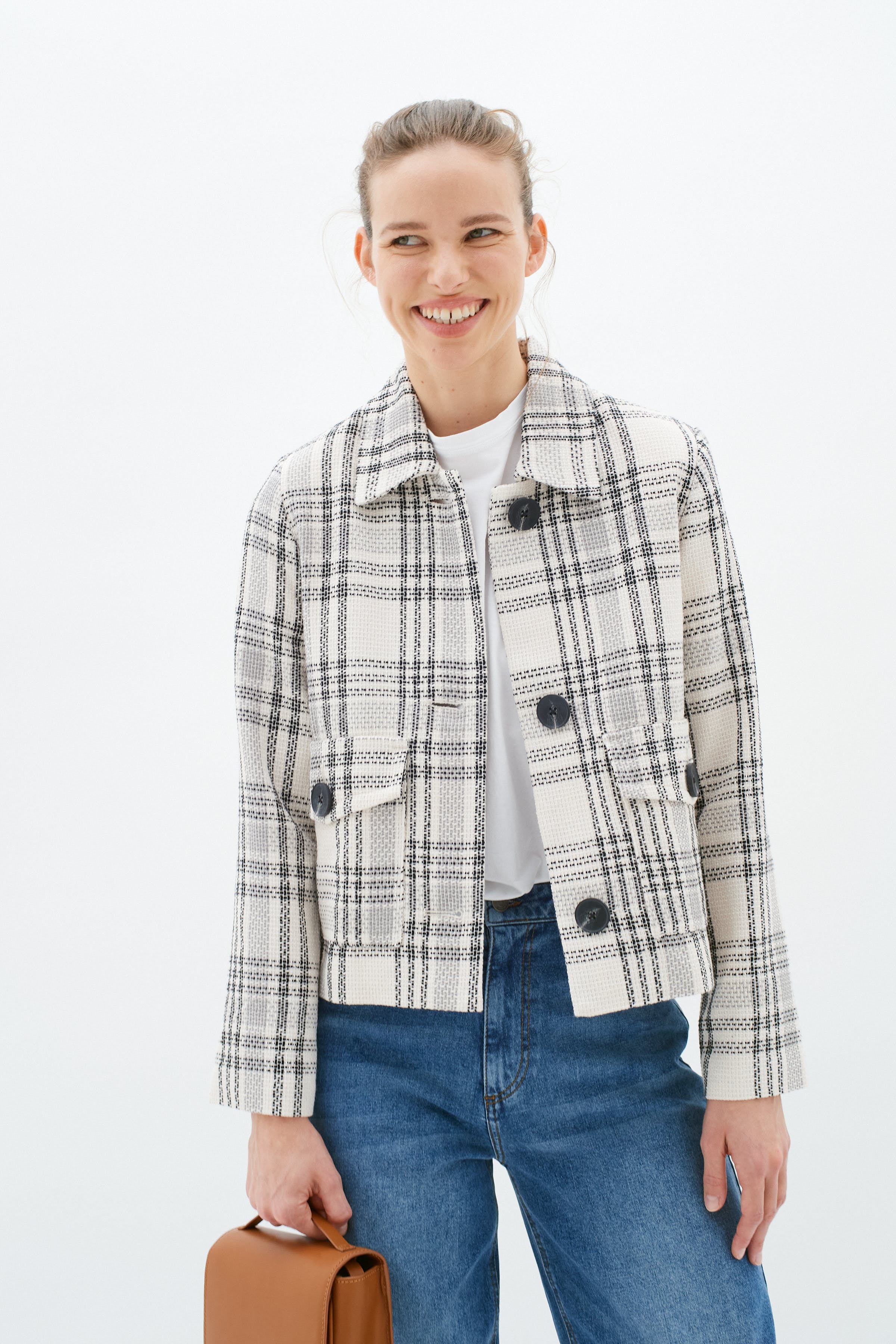 PerlyIW Blazer Jas LOOKBOOK FRONT 30109397-303237