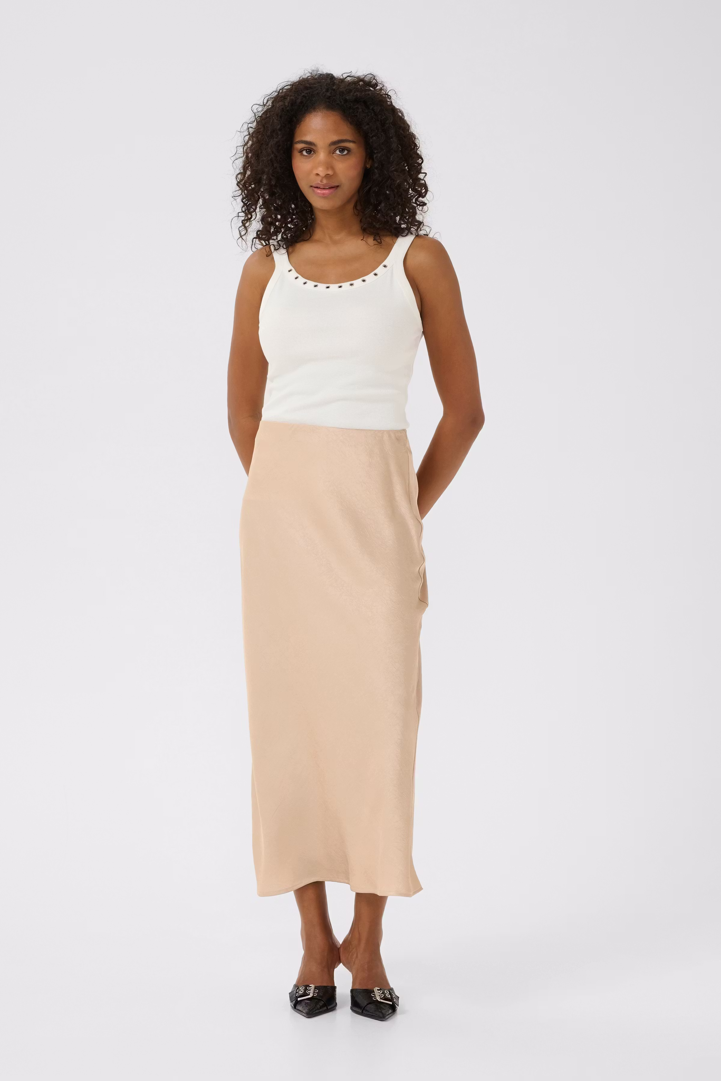KAmolly Rok LOOKBOOK FRONT 10552422-108169