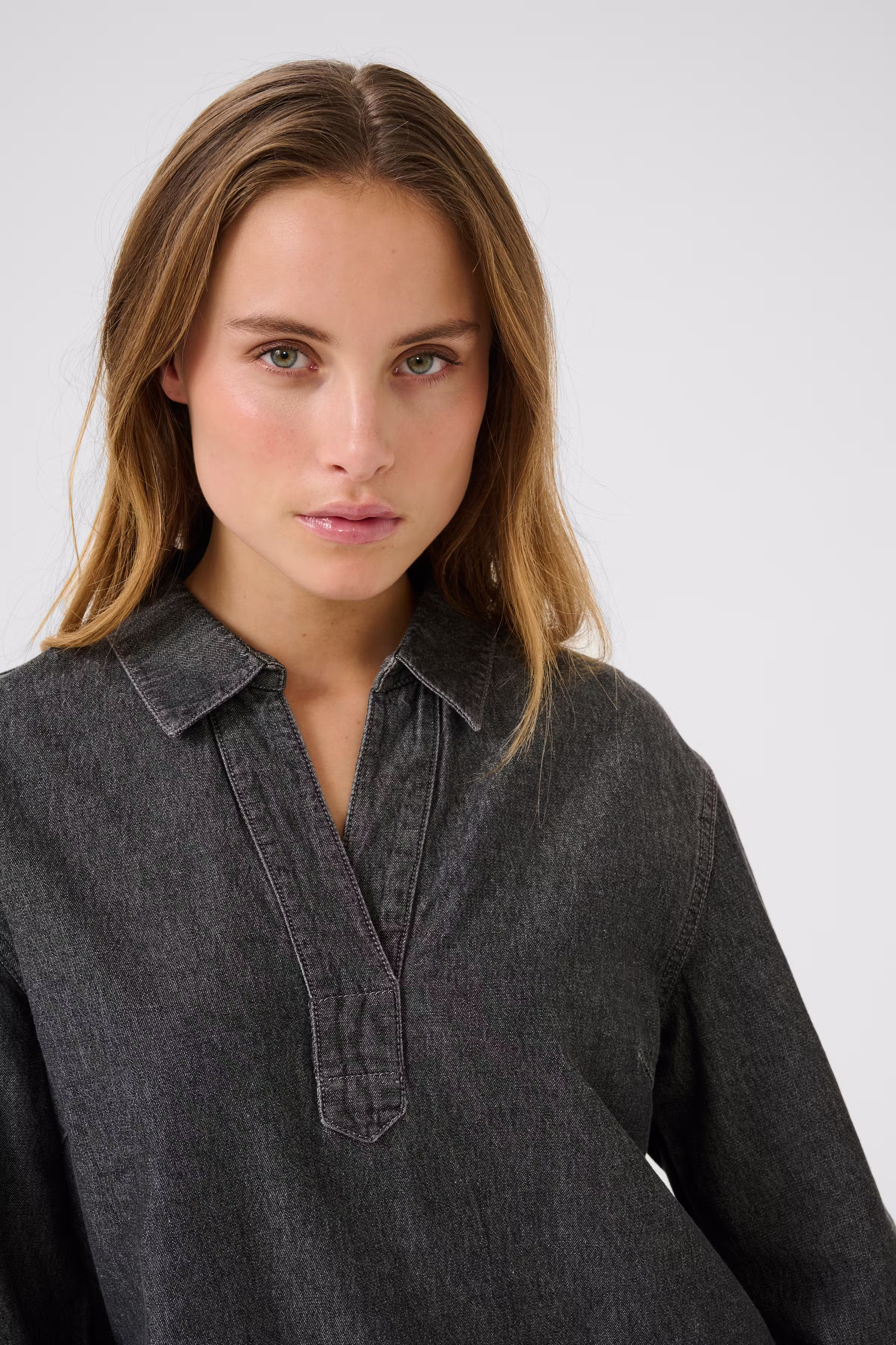 BPalice Tunic LOOKBOOK DETAIL 10590828-107755B