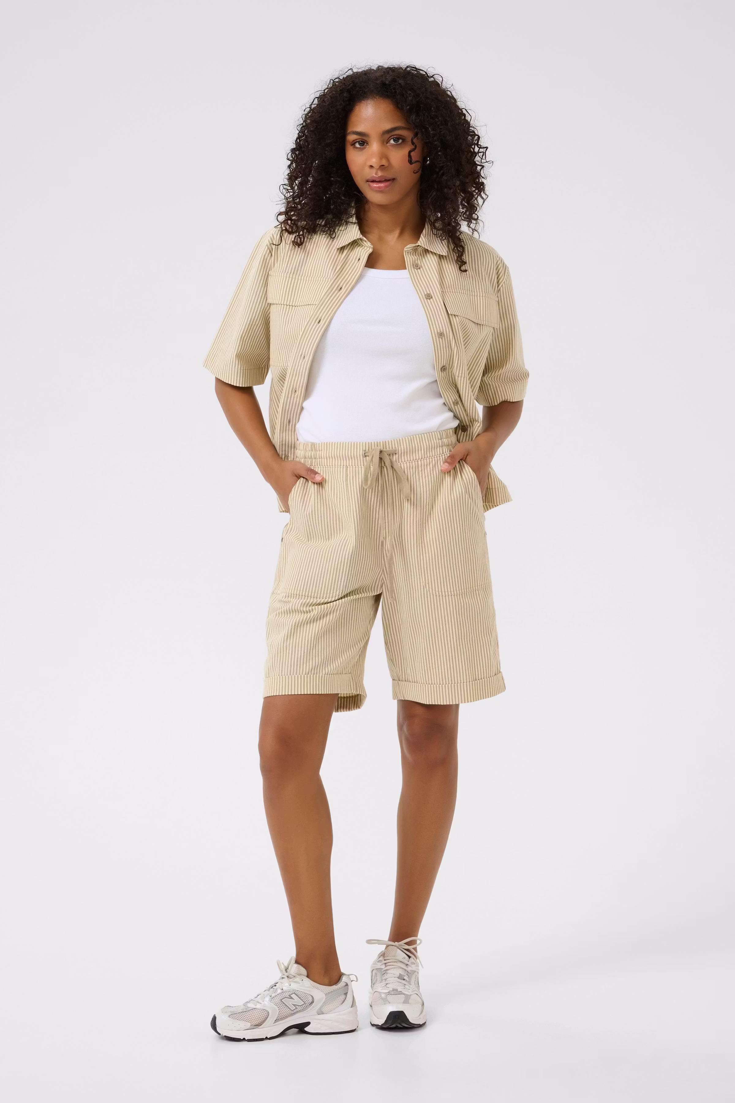 KAnaya Shorts LOOKBOOK FRONT 10509008-107706