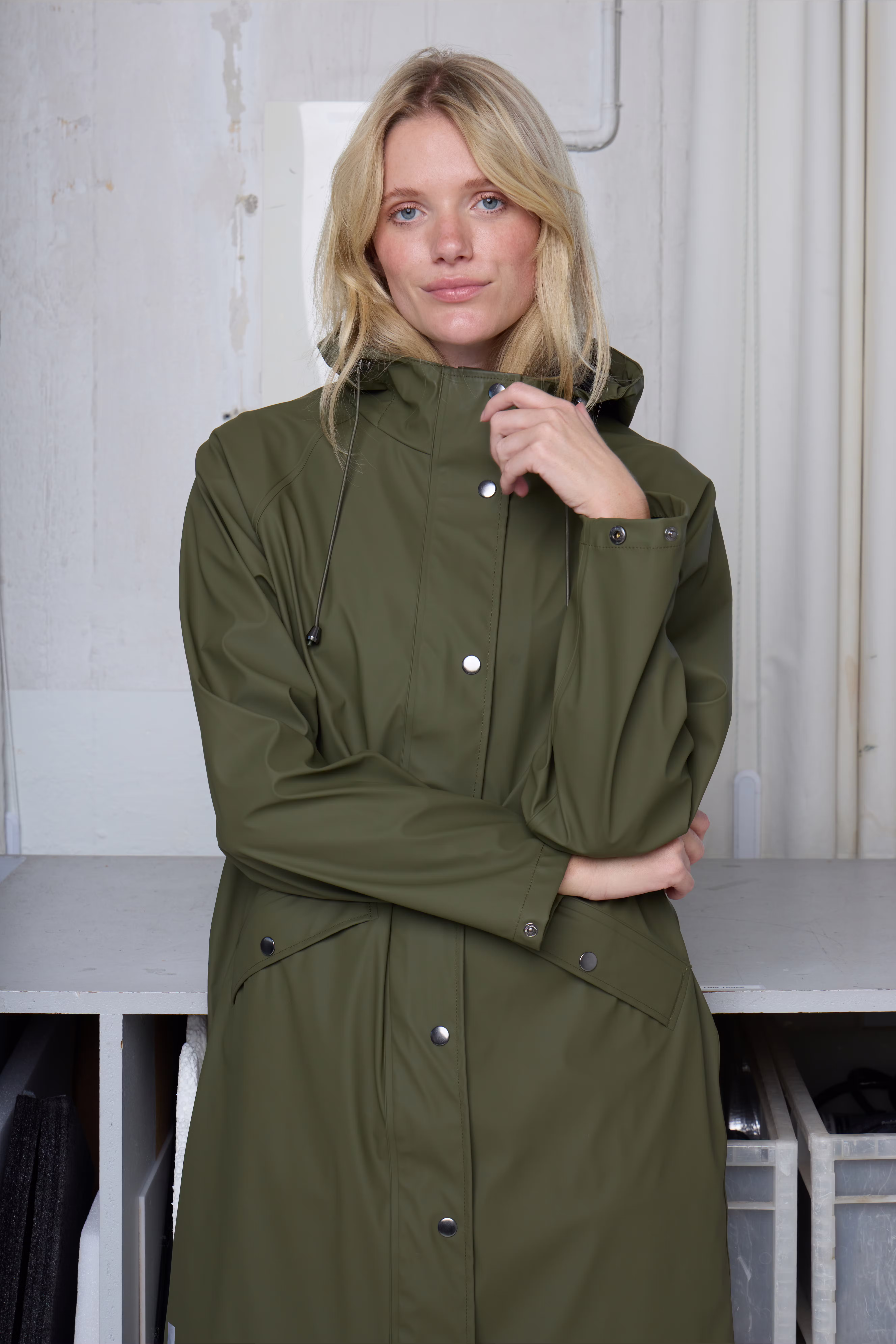 IHTAZI RAINCOAT LOCATION NONE 20102965-13024