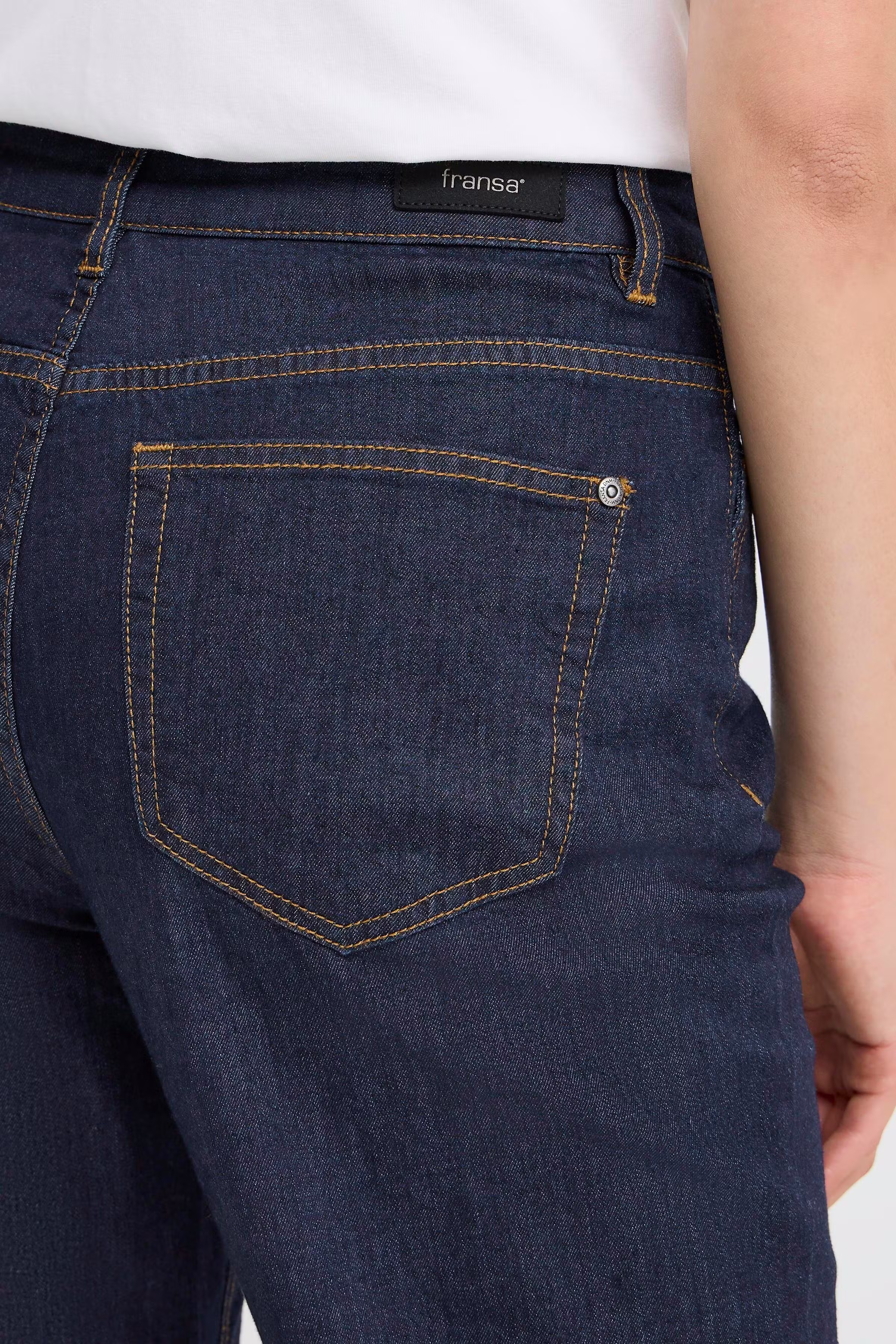 FRCHICAGO Jeans LOOKBOOK DETAIL 20616418-202717