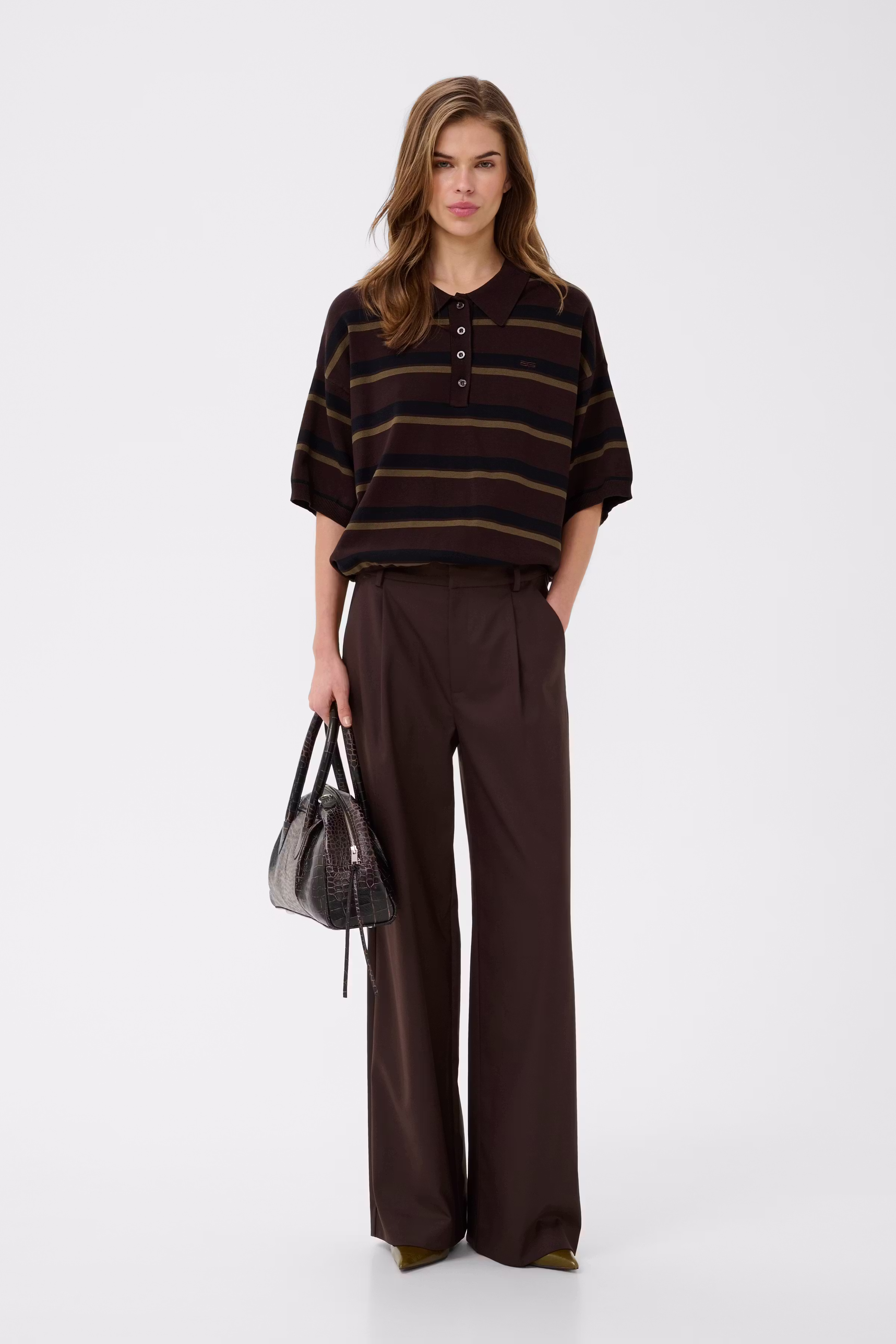 GZtaia Polo pullover LOOKBOOK FRONT 10910933-110053
