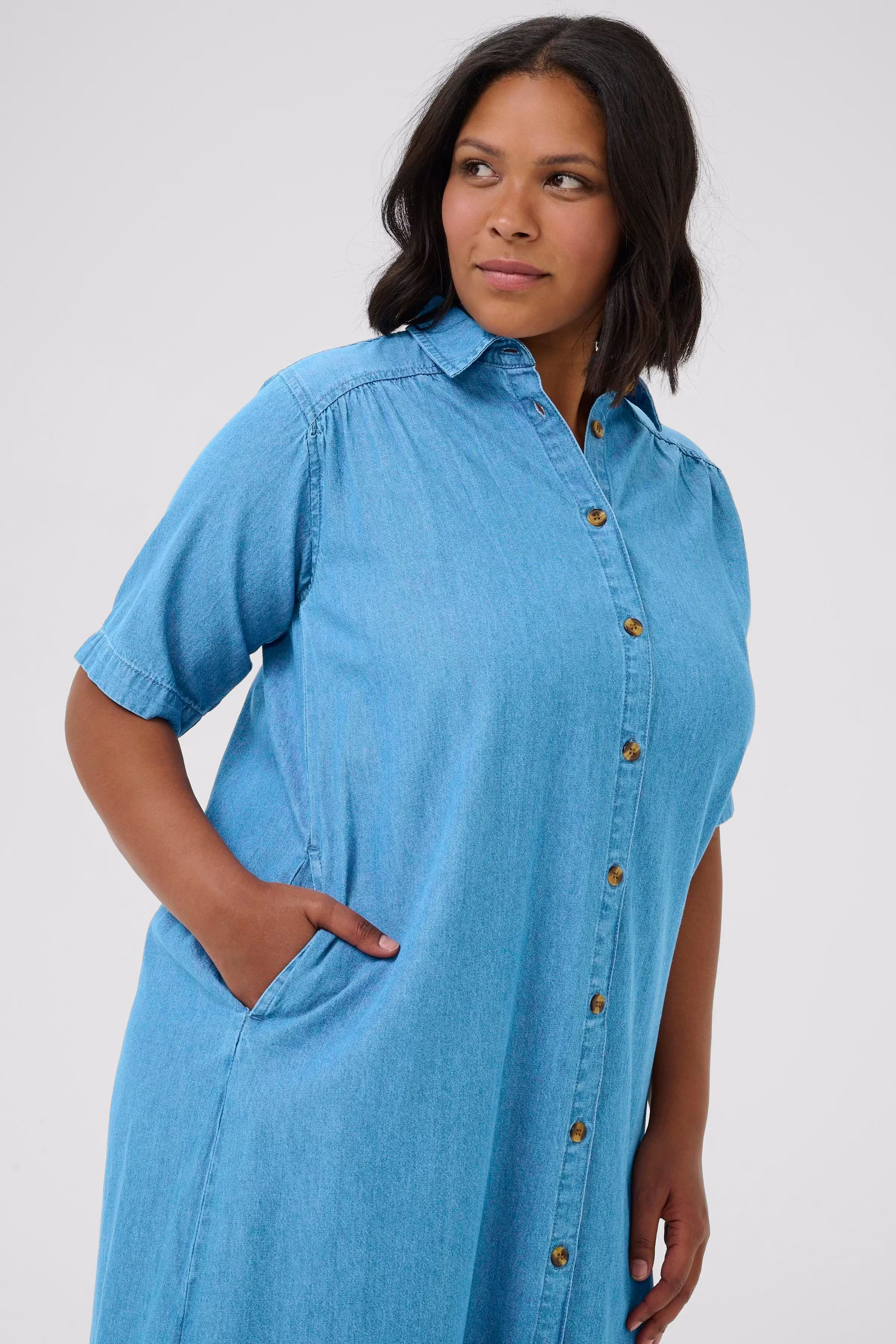 KClouisa Kjole LOOKBOOK DETAIL 10583459-105707