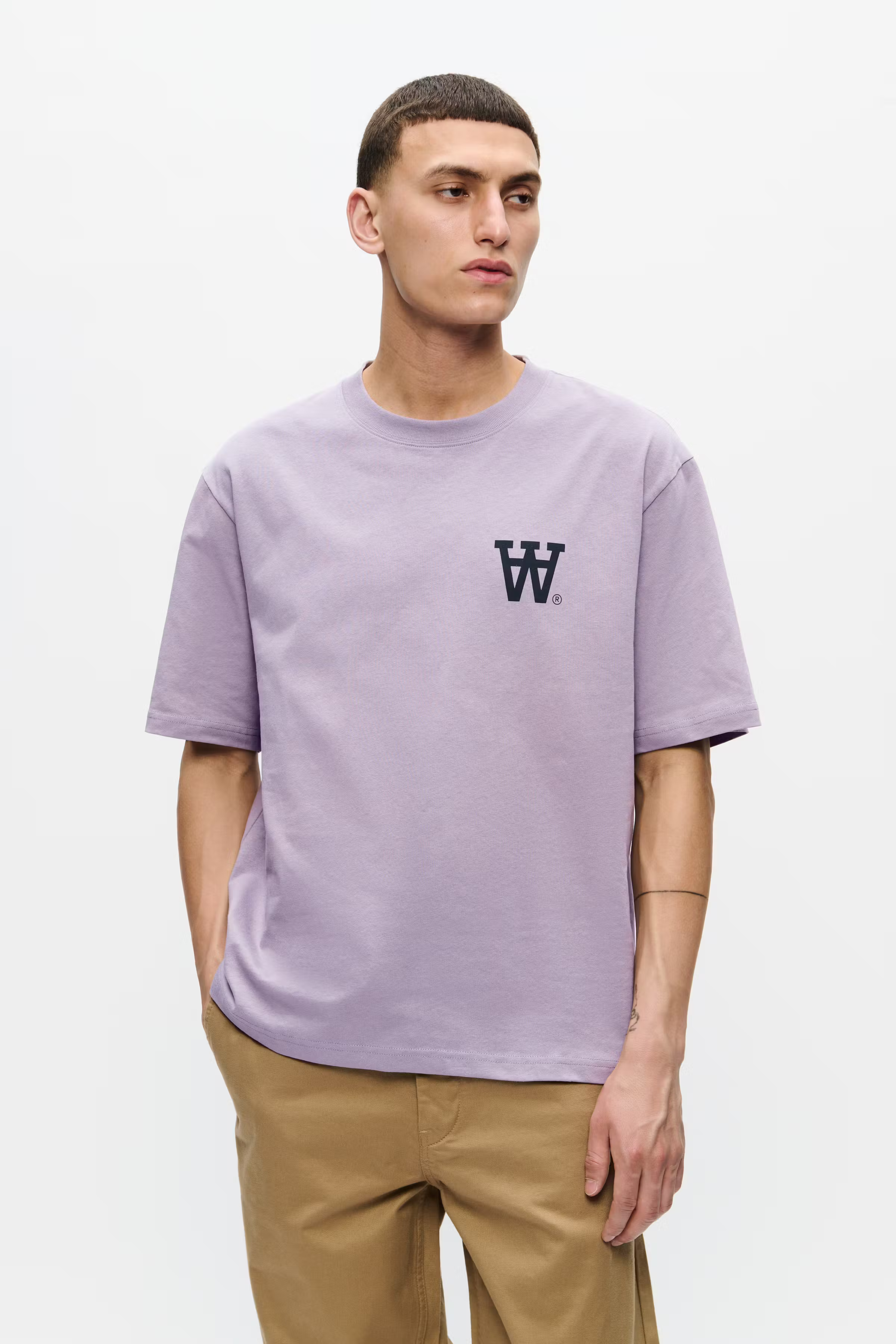 WWLiam T-shirt LOOKBOOK FRONT 30251546-173906