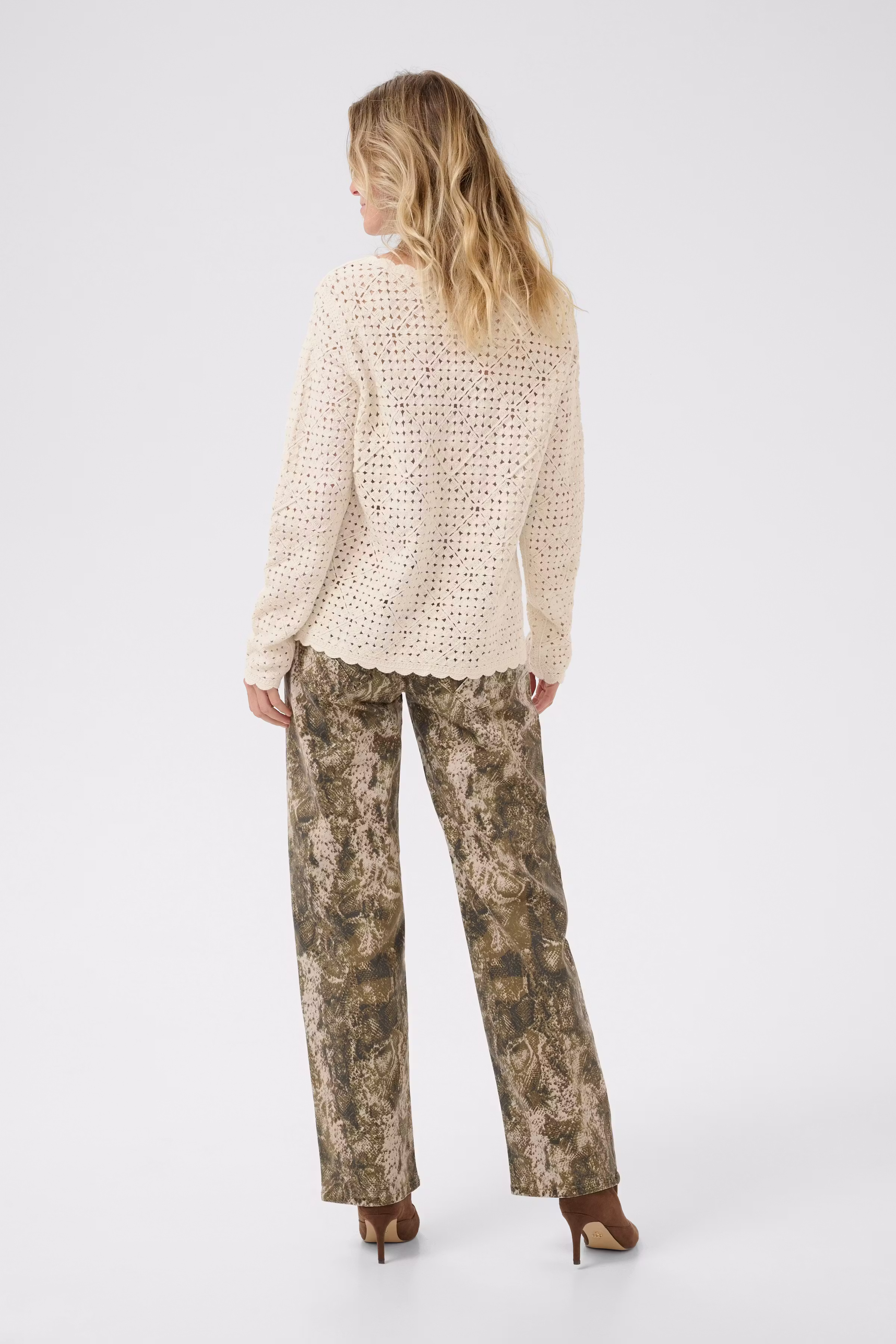 CRKip Pullover LOOKBOOK BACK 10613937-130905