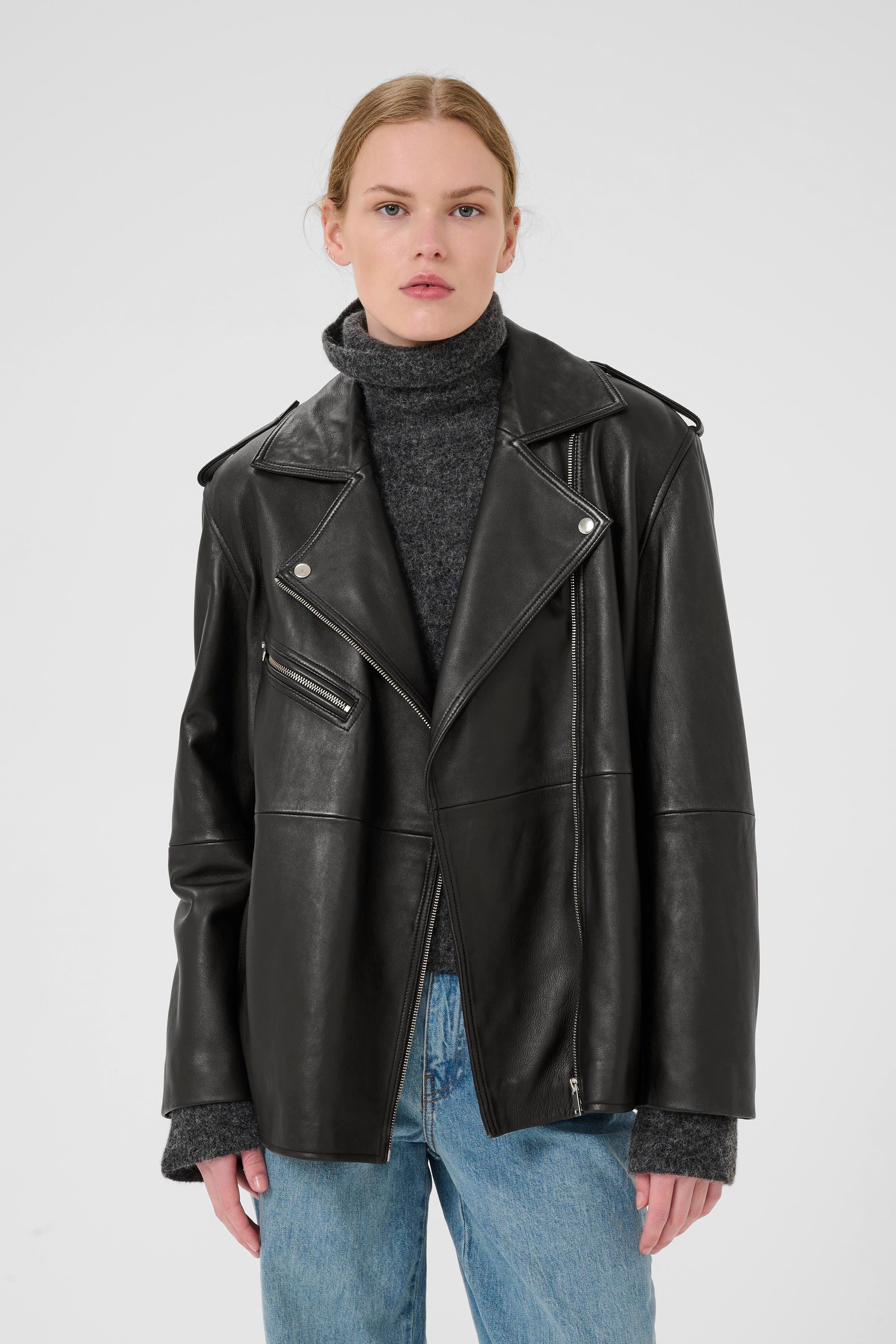 NaomiGZ Læderjakke LOOKBOOK FRONT 10909190-100017