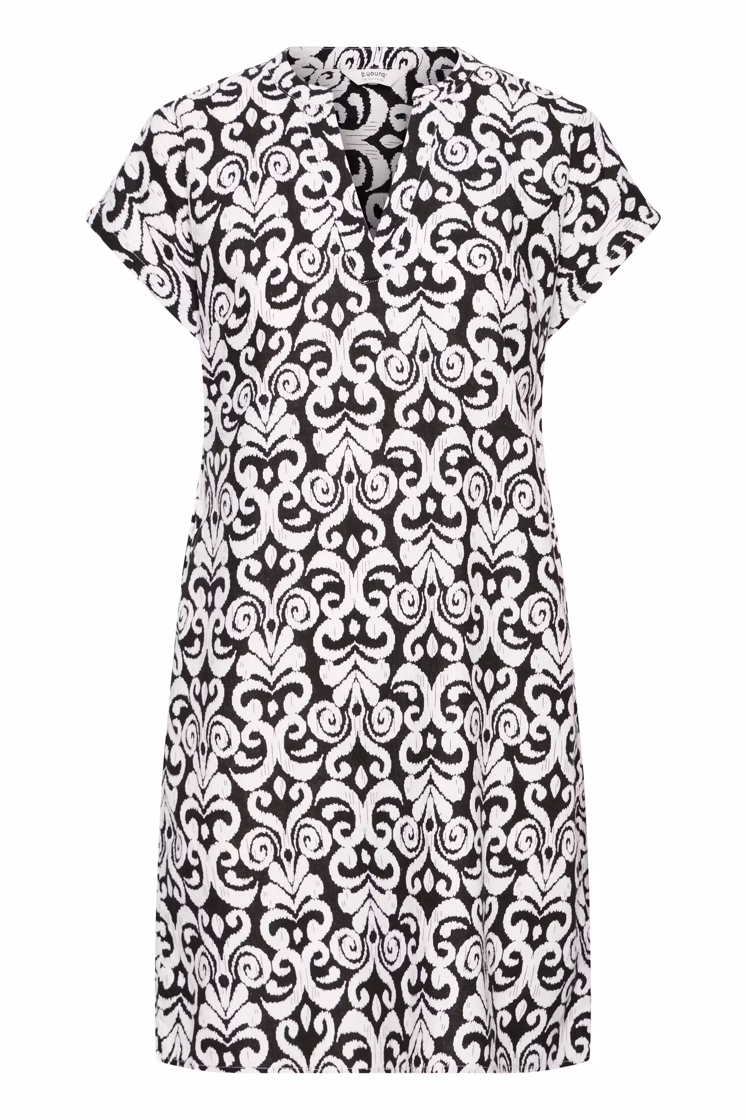 BYFALAKKA Dress PACK FRONT 20811336-204544