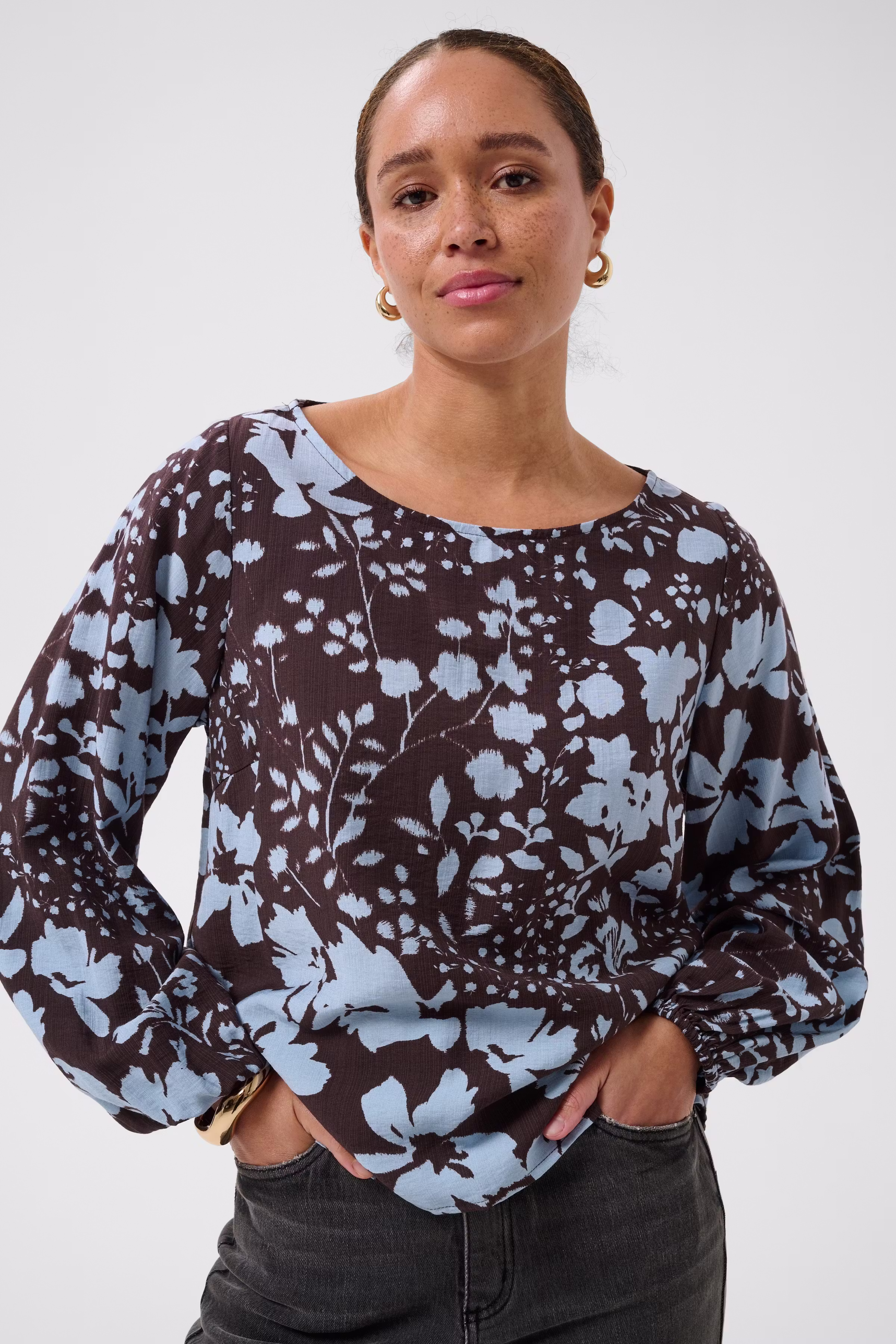 KAnadira Blouse LOOKBOOK DETAIL 10511761-109448