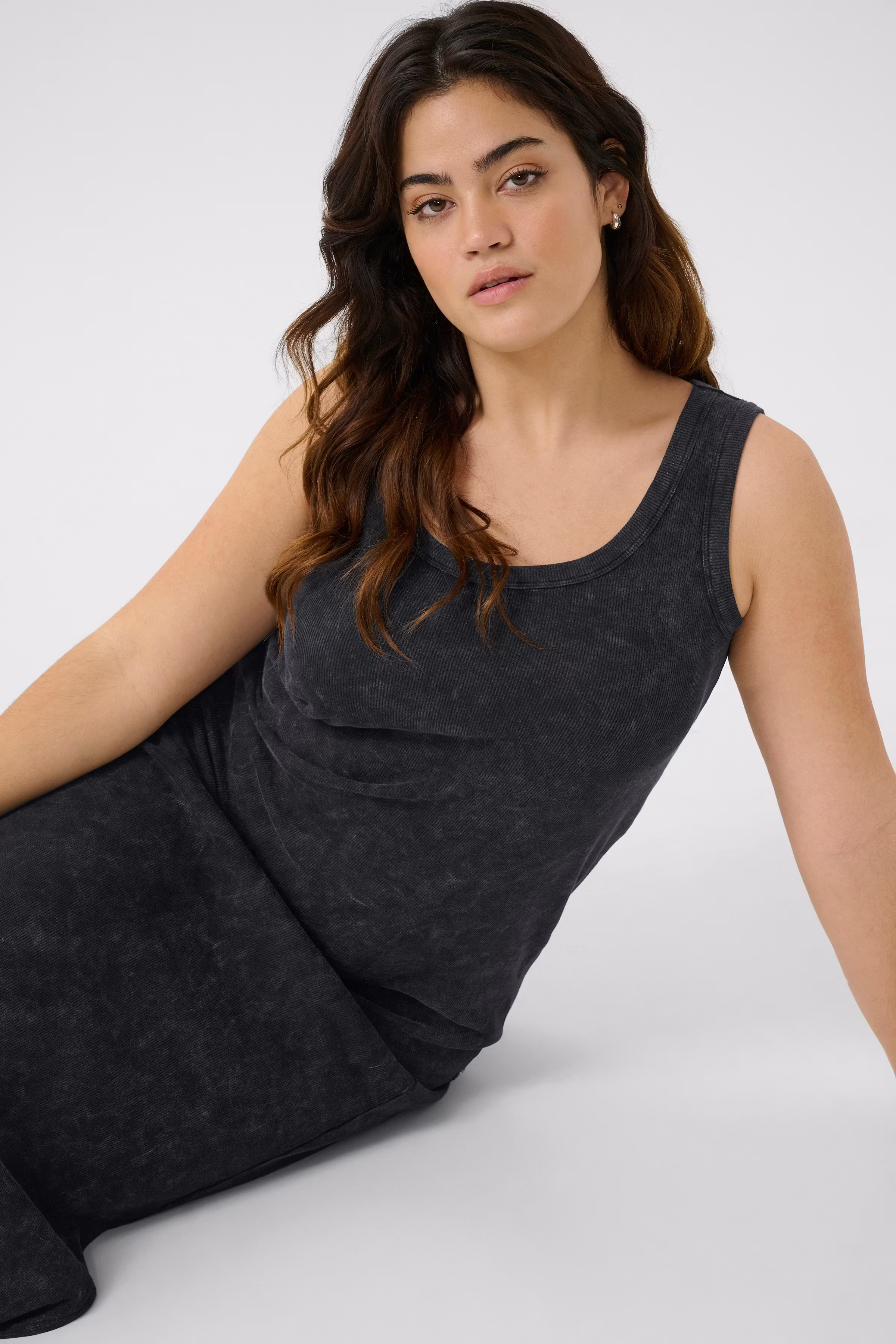 KCdalia Top LOOKBOOK DETAIL 10583204-107404